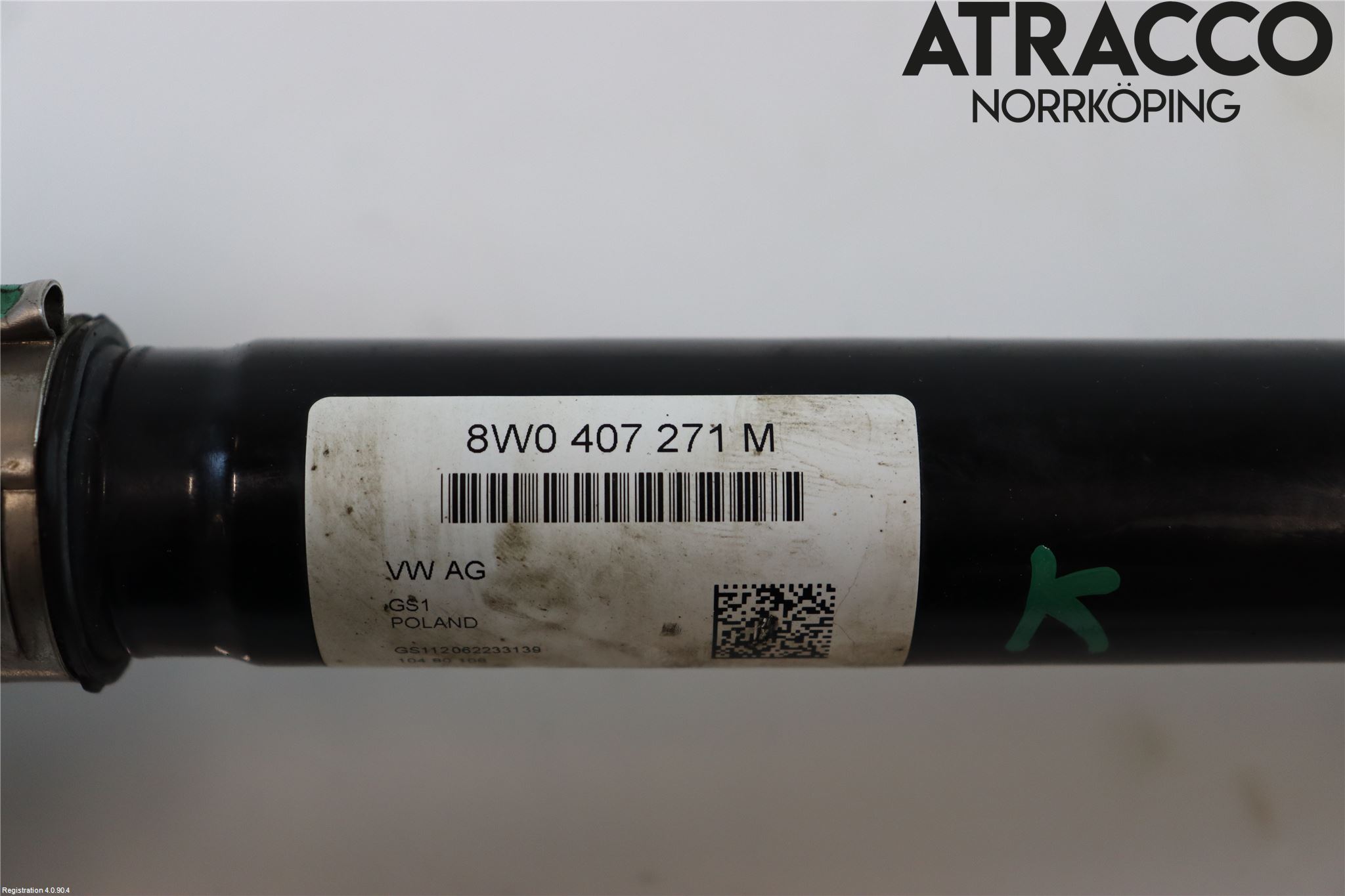 Audi A4/S4 B9 20- Drivaksel Foran Kompl Høyre