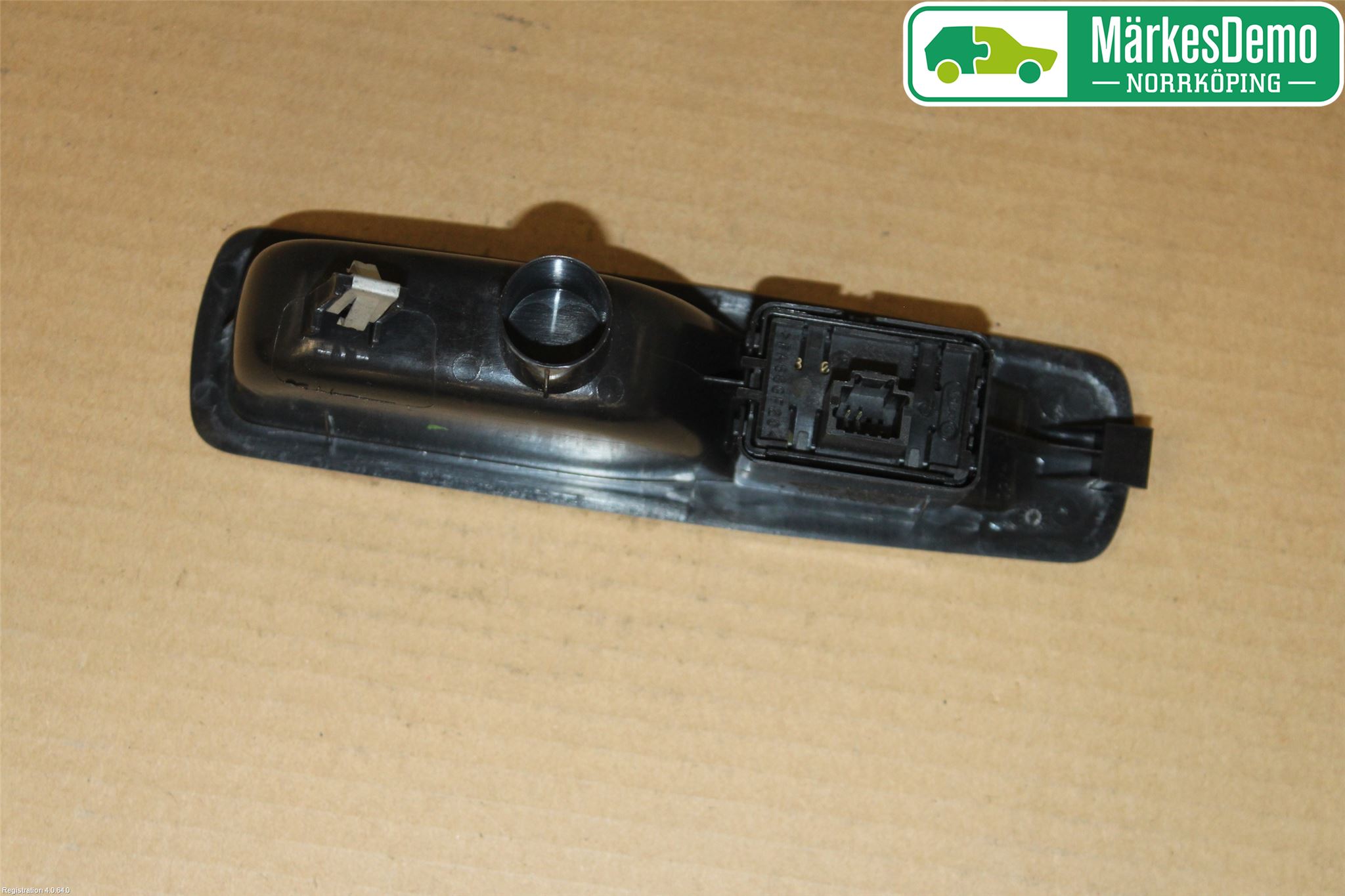 Renault MEGANE III 09-15 Bryter Vindusheis