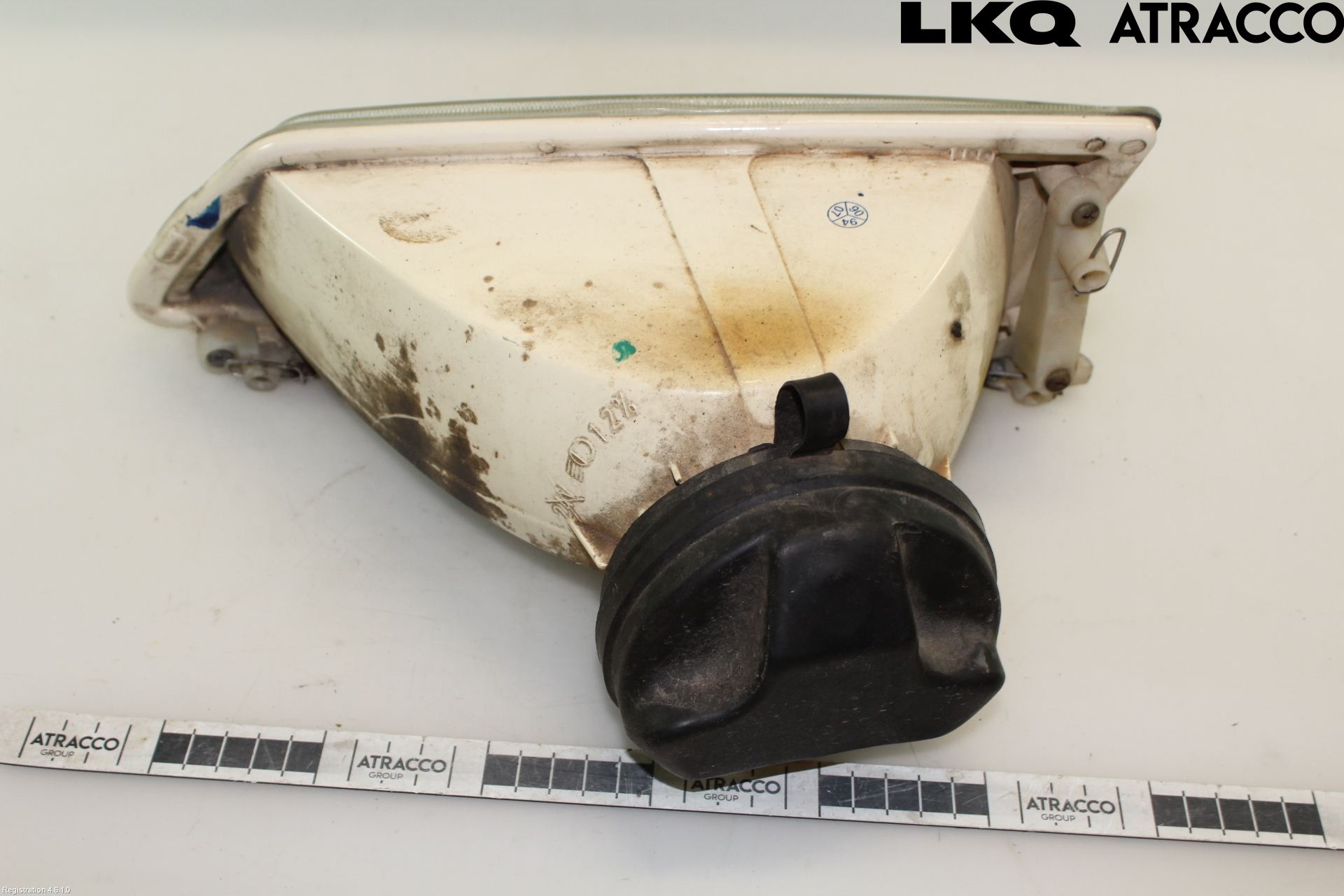 Peugeot 106     92-95 Frontlykt Høyre