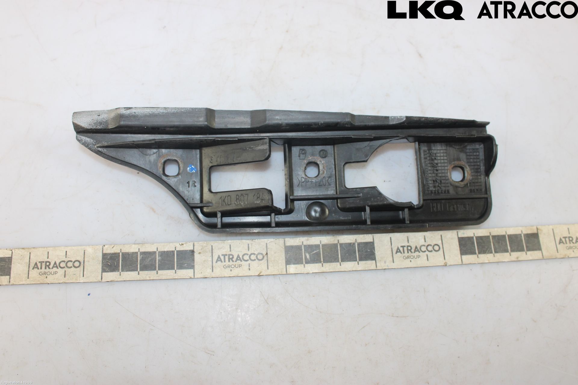 Volkswagen VW GOLF V 04-09 Støtfangerfeste Foran Høyre