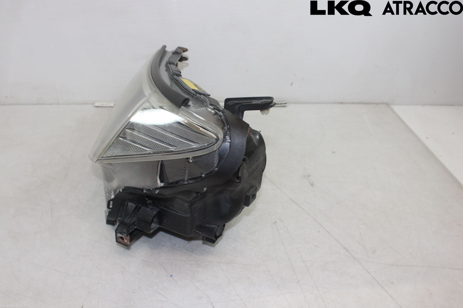 Toyota RAV4 13-18 Frontlykt Venstre