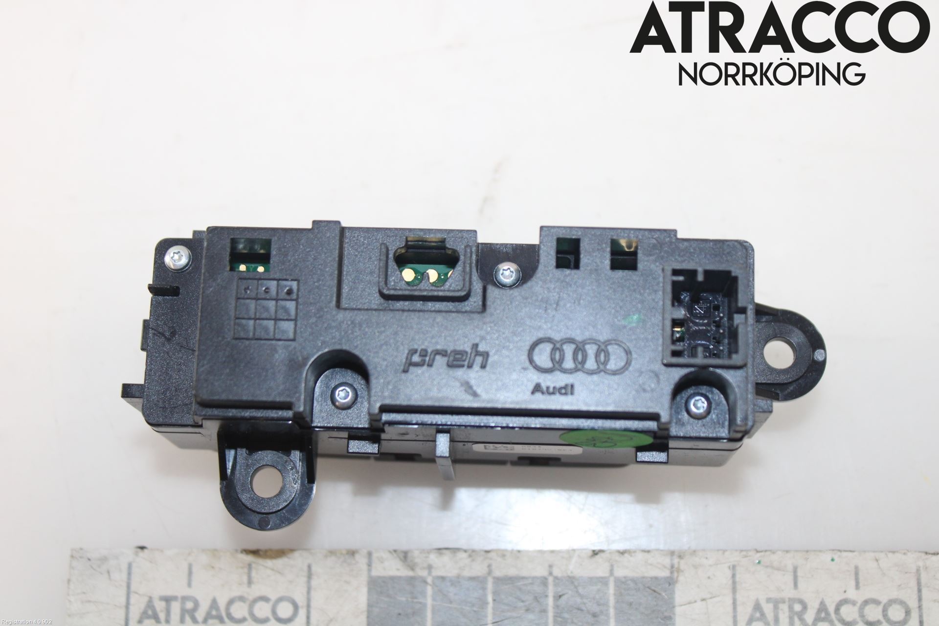 Audi E-TRON, S GE 19- Bryter Hovedlys