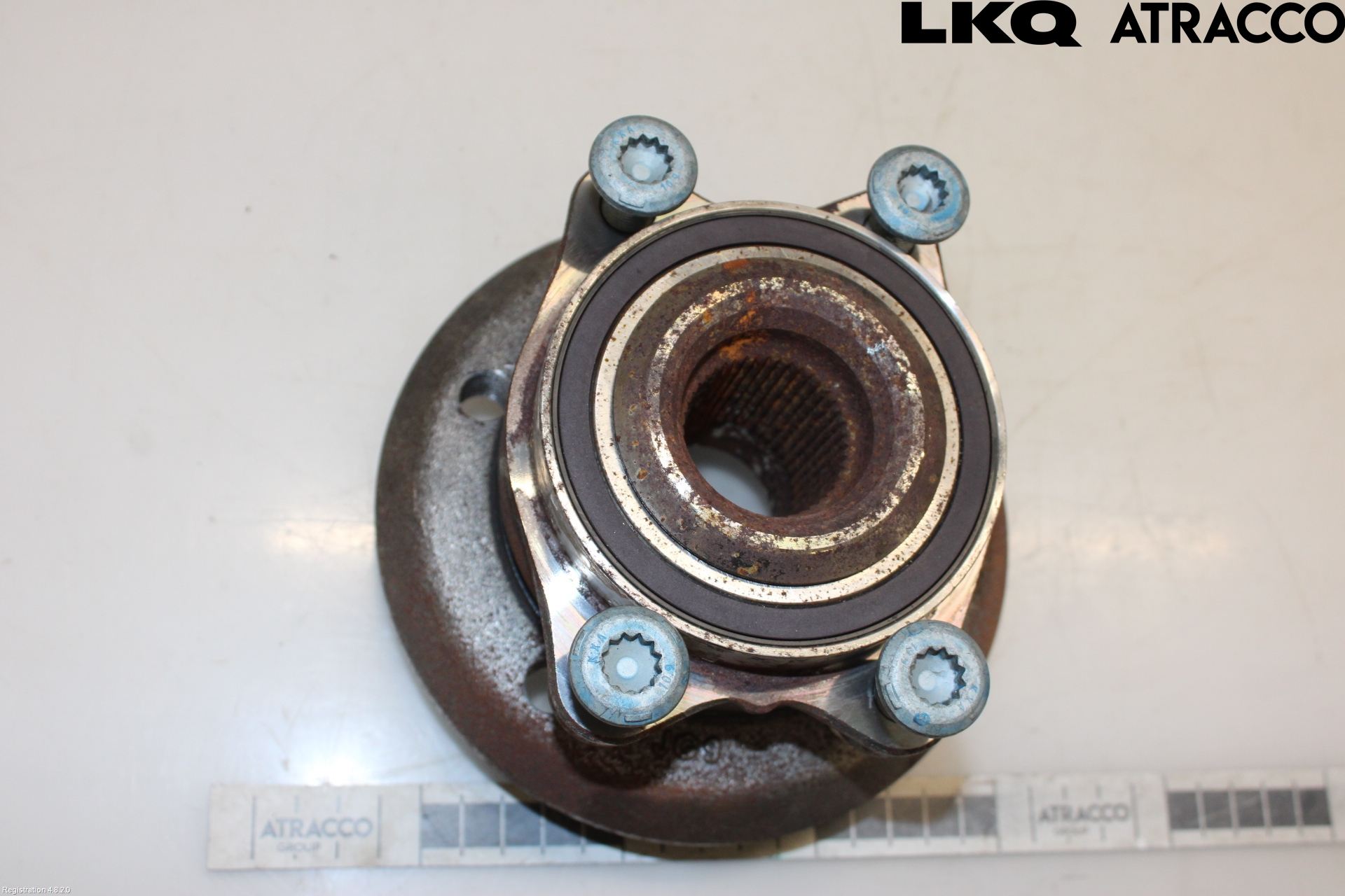 Volkswagen VW TRANSP/CARAVELLE (T7) 22-24 Nav Bak