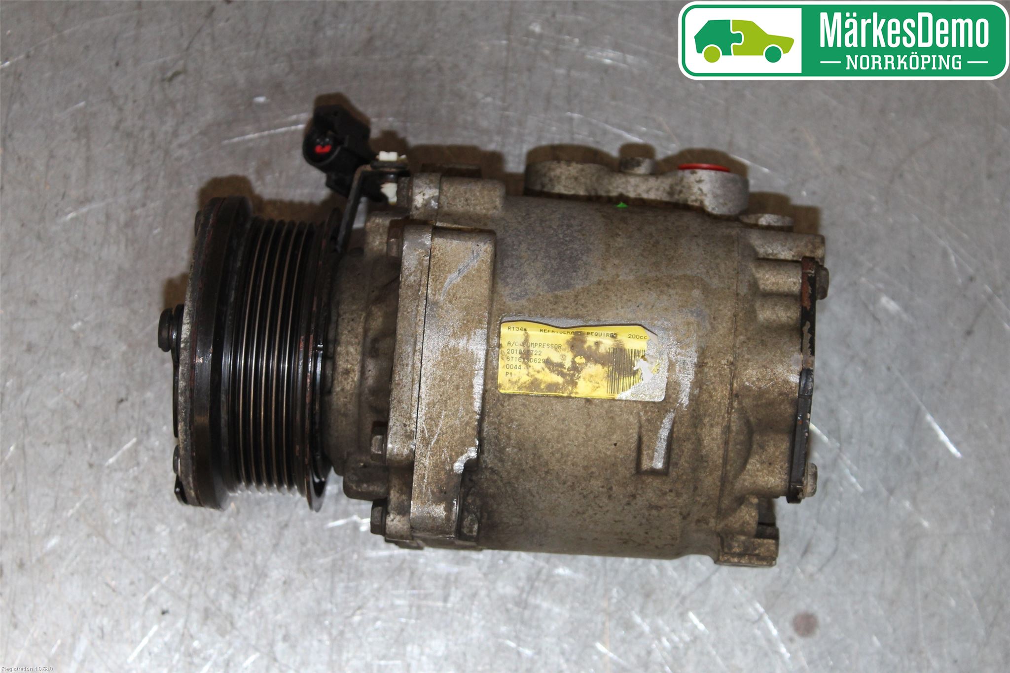 Ford TRANSIT CONNECT 09-13 Varme Ac Kompressor