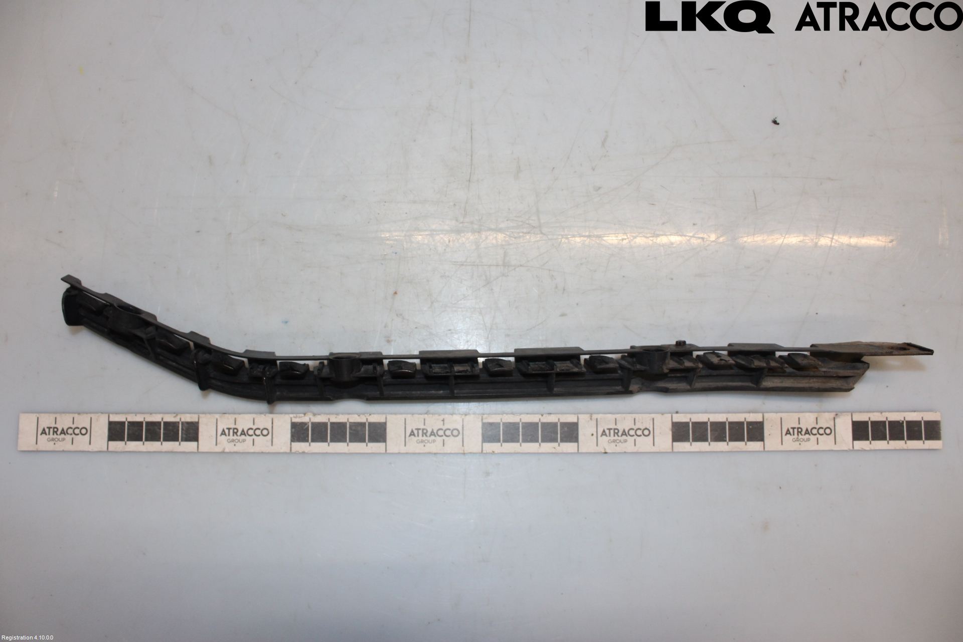 Mercedes-Benz MB C-KLASS (W204) 07-15 Støtfangerfeste Bak Høyre