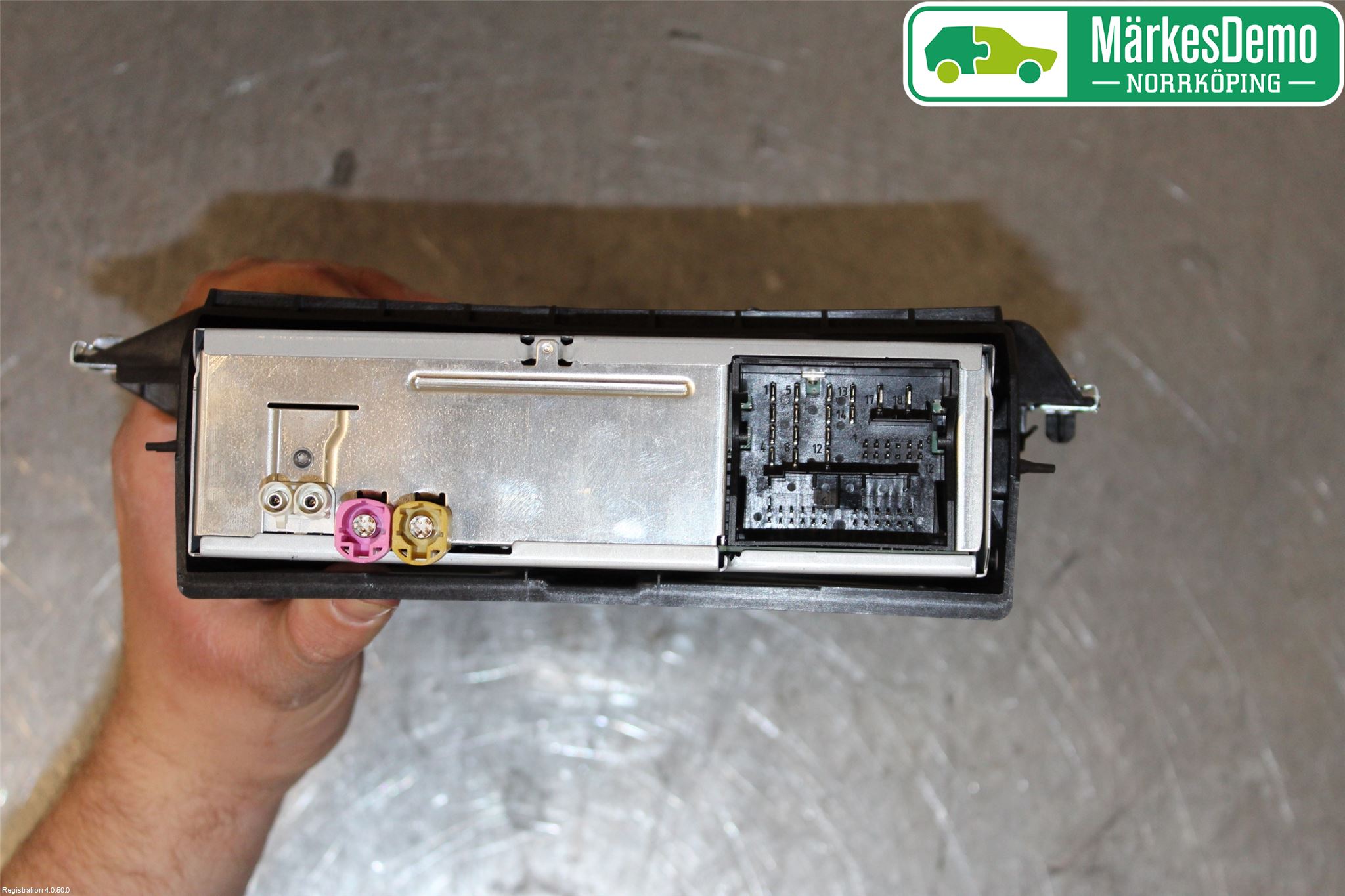 Audi A4/S4 B9 16-19 Stereo Radio Med Cd
