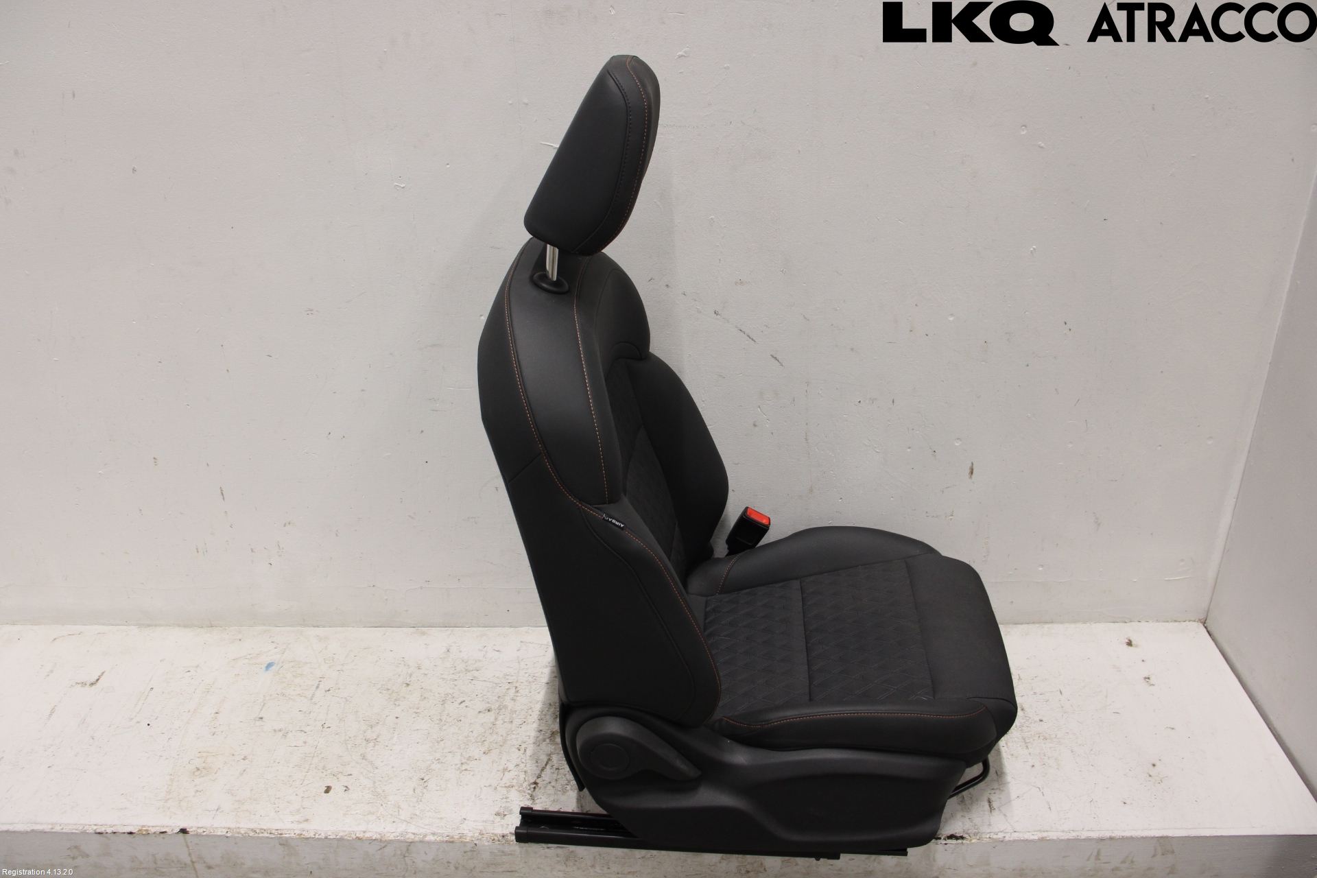 MG 3 HYBRID+ 25- Innr Sete Foran Høyre