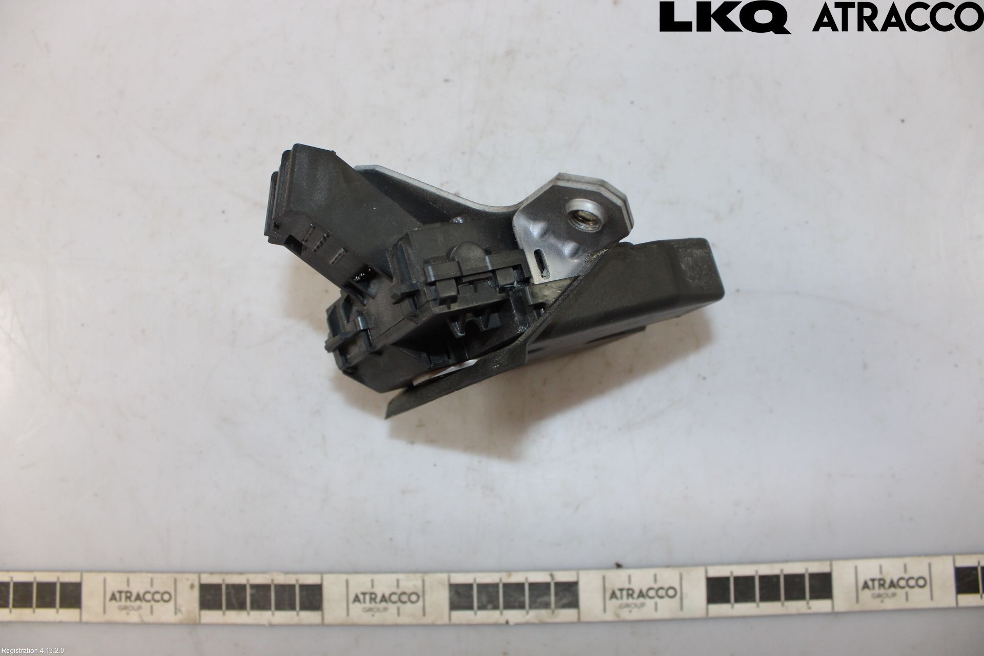 Volvo V50 08-12 Bakluke-Lokk Låsekasse