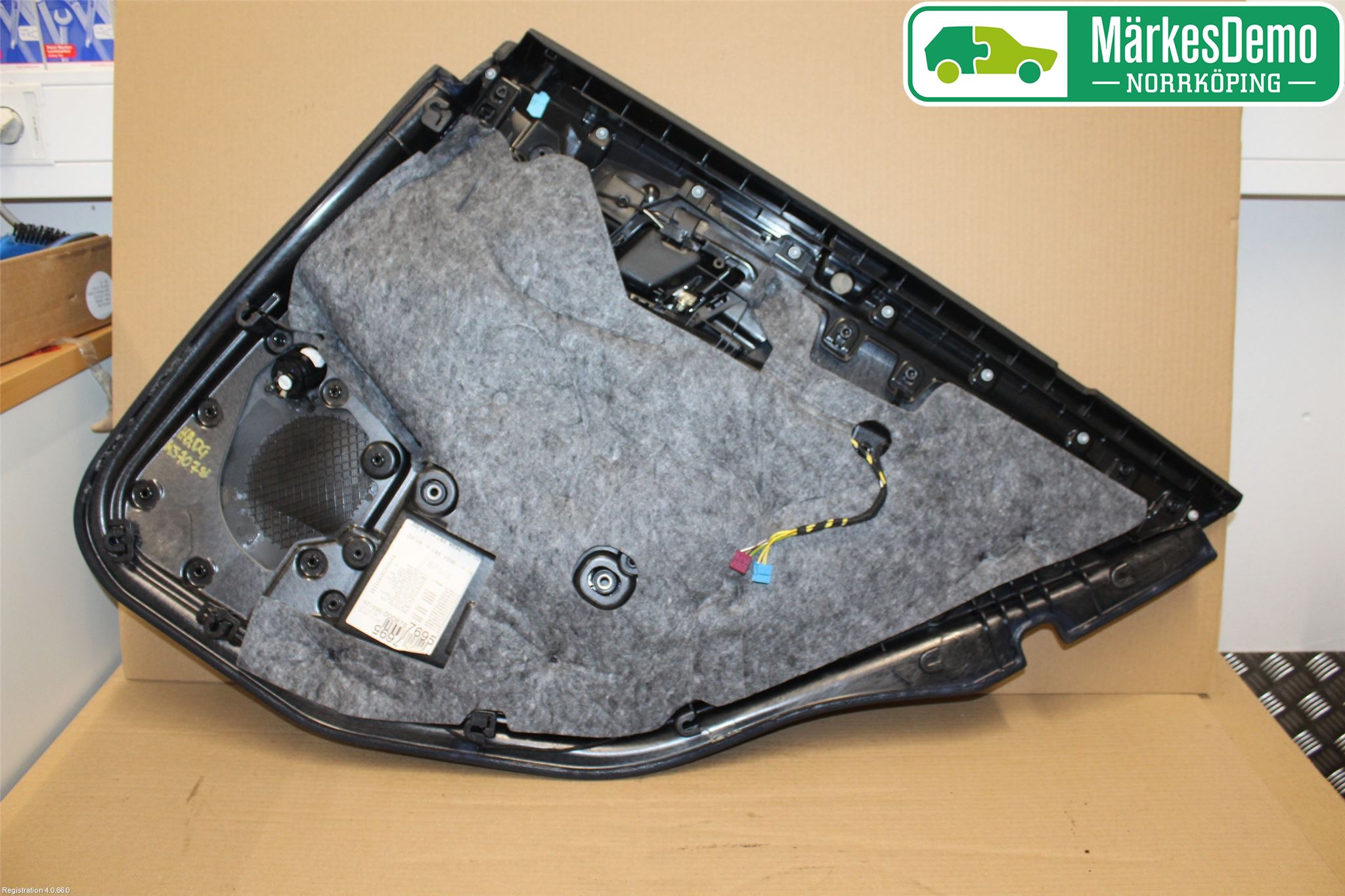 Mercedes-Benz MB E-KLASS (W212) 09-16 Innr Dørtrekk Venstre