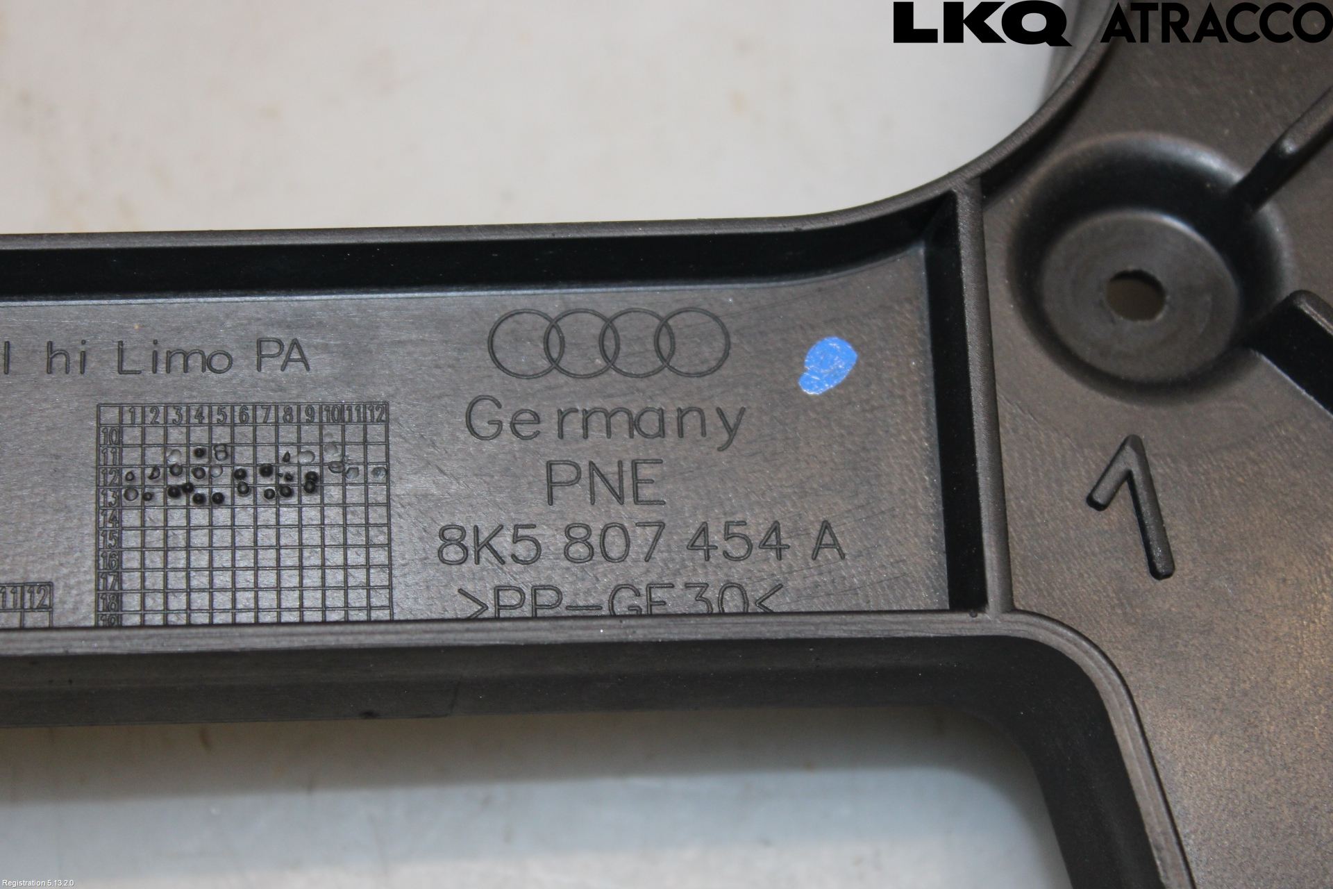 Audi A4 12-15 Støtfangerfeste Bak Høyre