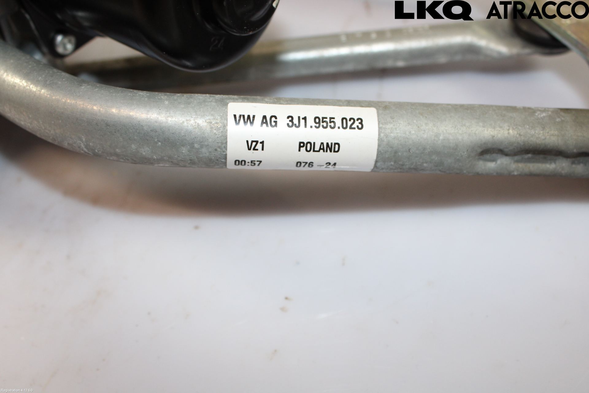 Volkswagen VW PASSAT 24- Viskeroverføring Frontrute