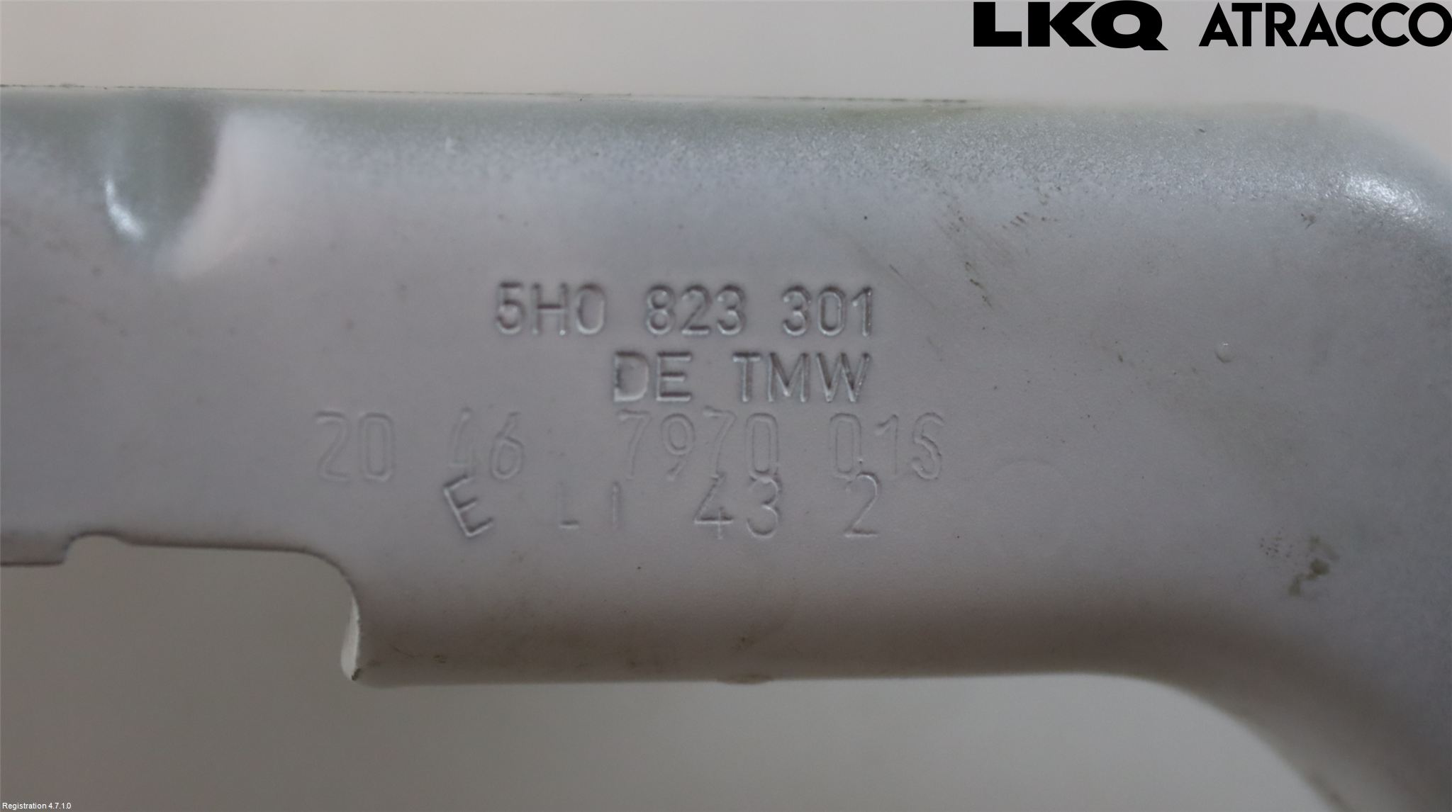 Volkswagen VW GOLF / E-GOLF VIII 20- Panser Hengsel - Hengsler