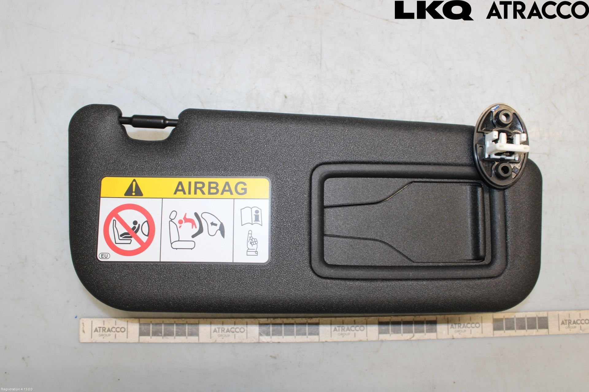 Toyota COROLLA CROSS XG10 22- Innr Solskjerm
