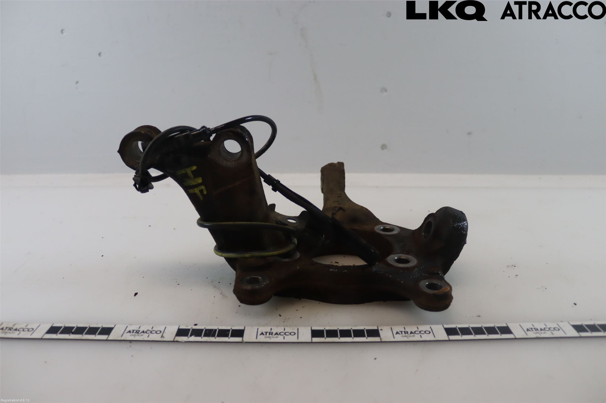 Toyota AVENSIS 09-15 Spindel Hf