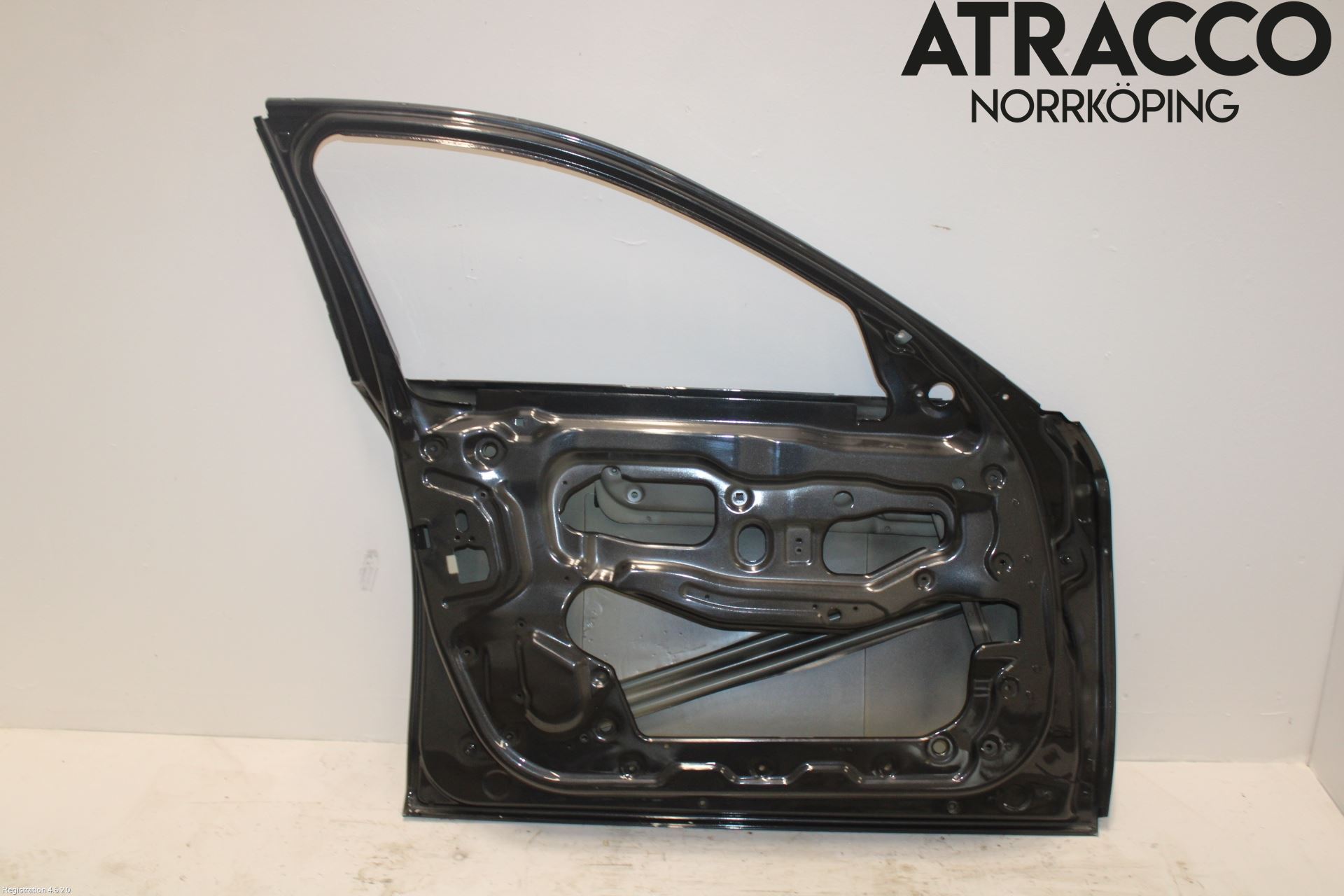 BMW 5 F10/F11/F18 09-17 Dør 4D Foran Venstre