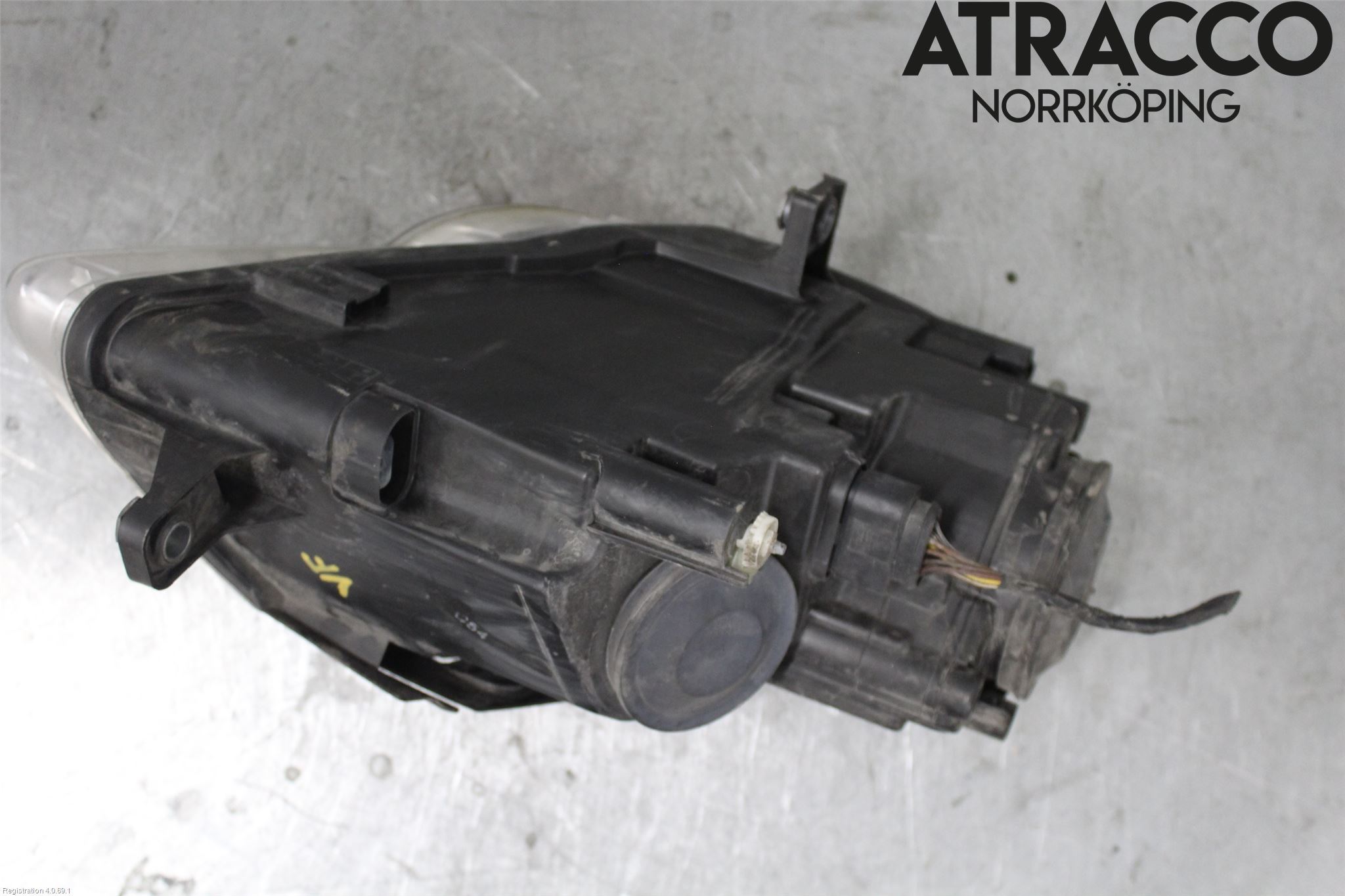 Volkswagen VW PASSAT 05-11 Frontlykt Venstre