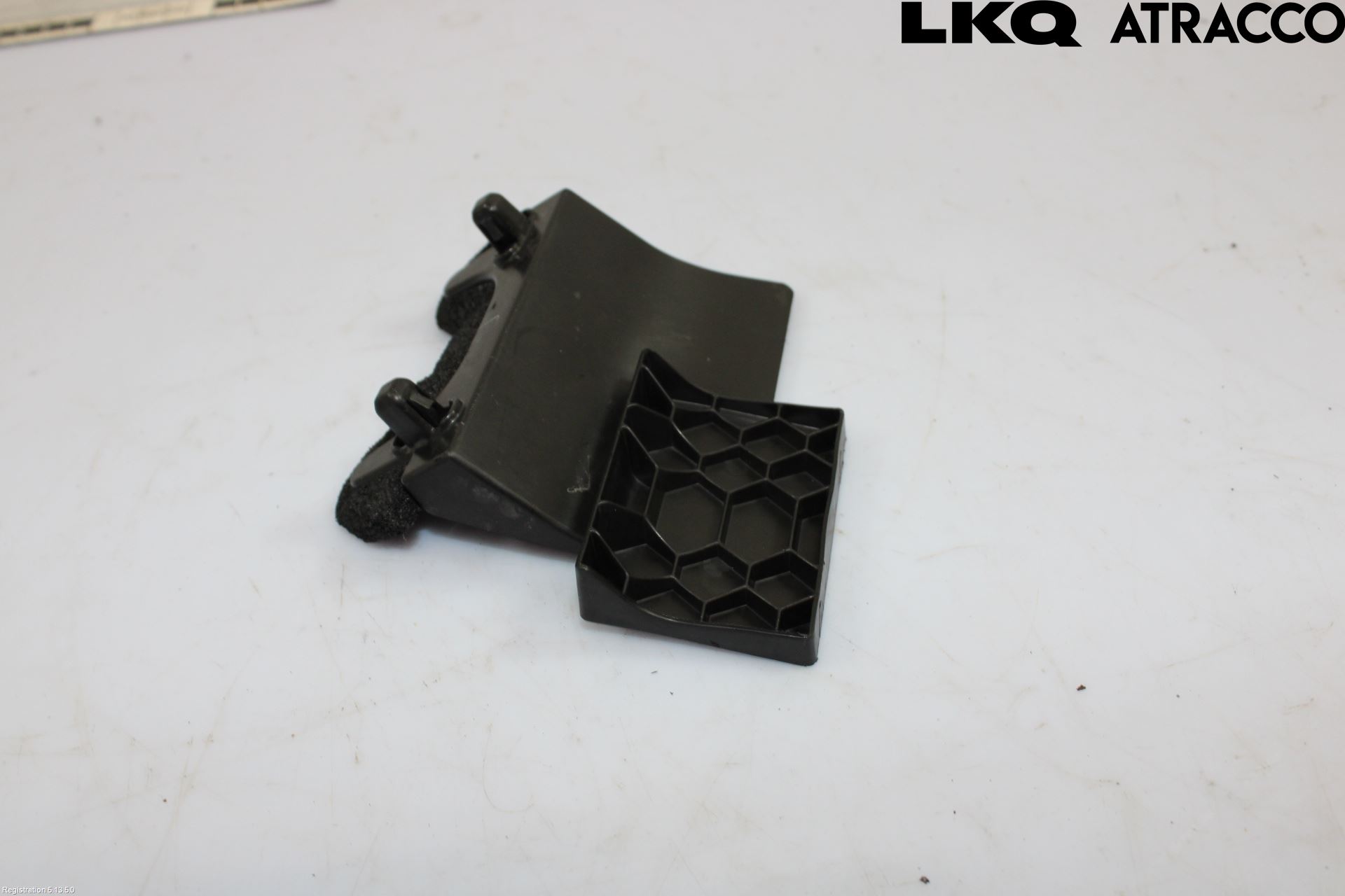 Toyota YARIS XP21 20- Luftstyring Front
