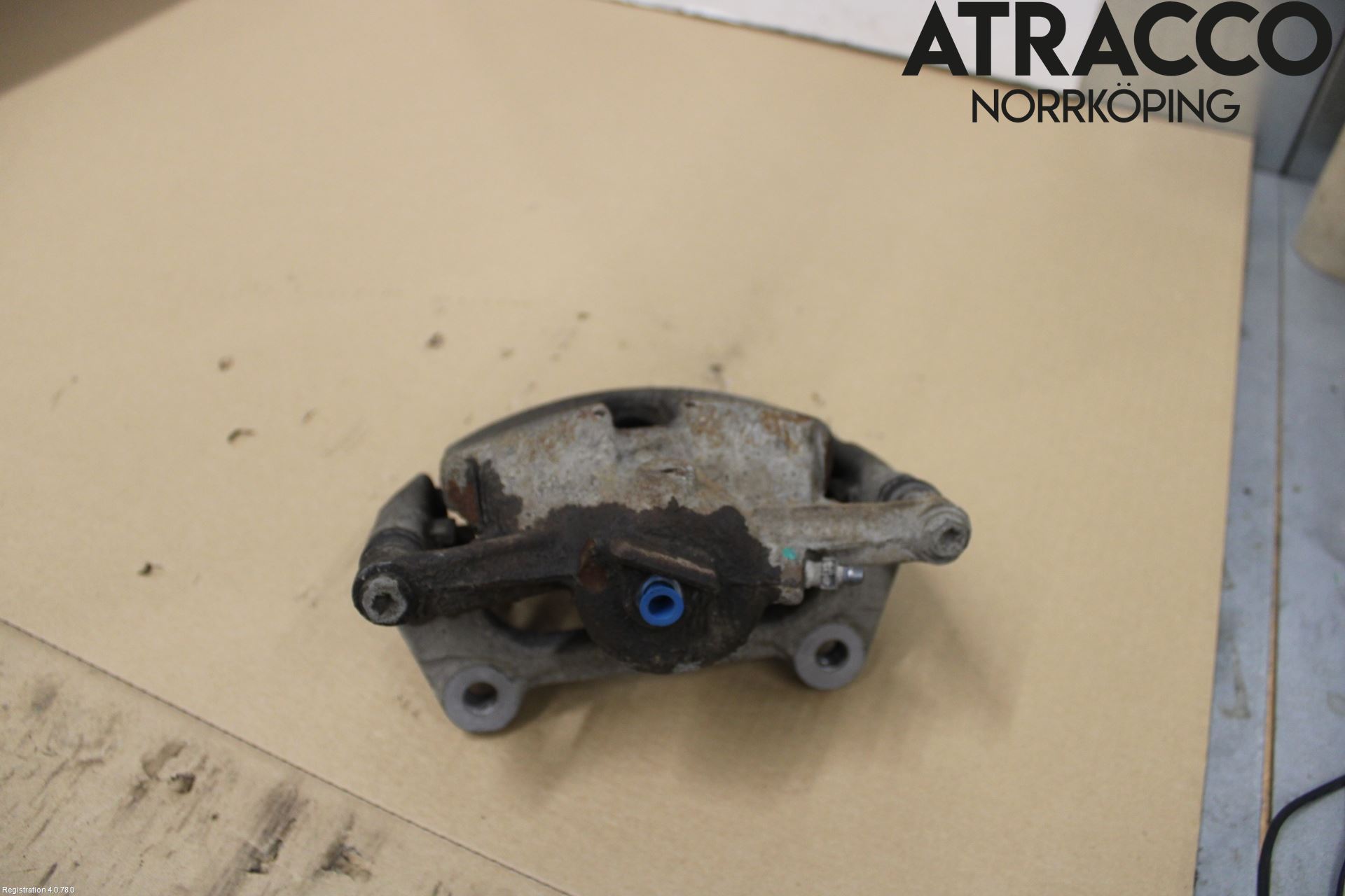 Volkswagen VW PASSAT 20-24 Bremsecaliper Foran Høyre
