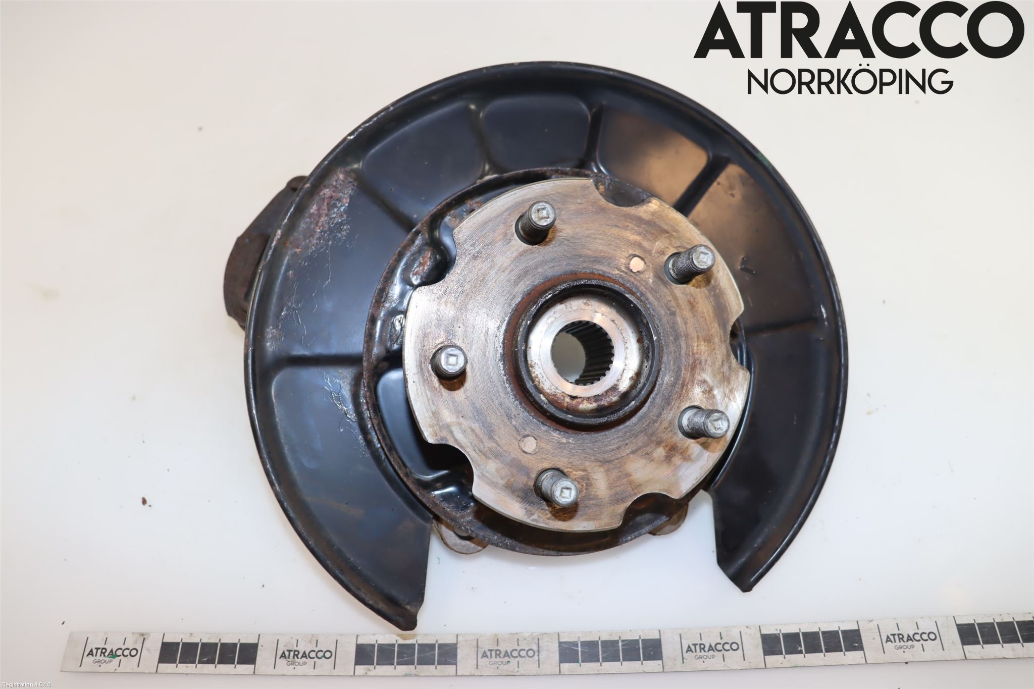 Toyota RAV4 13-18 Spindel Vb