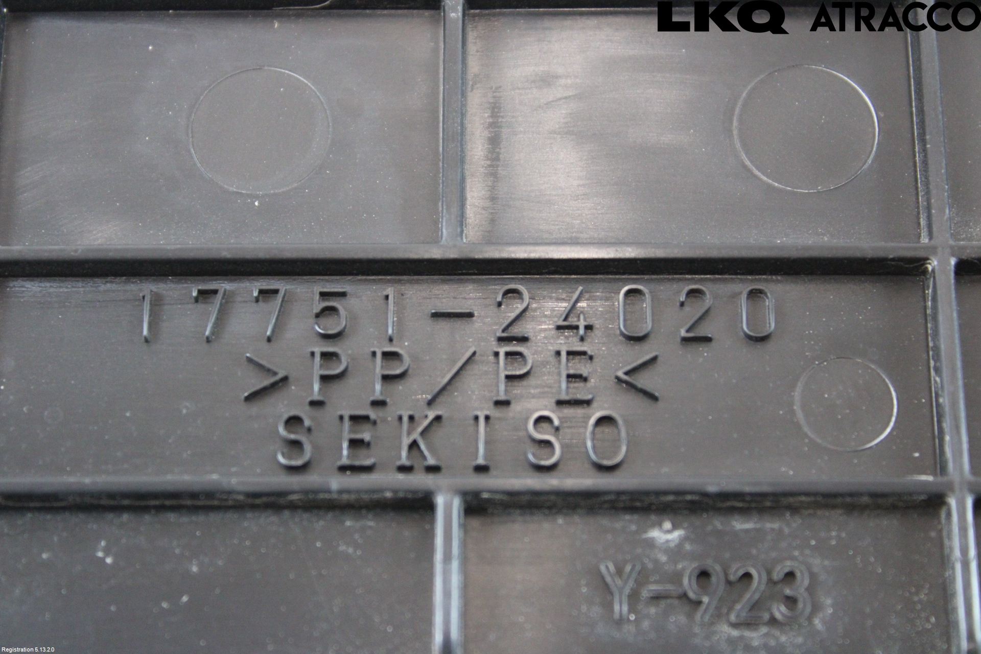 Lexus UX/300e 19- Luftstyring Front