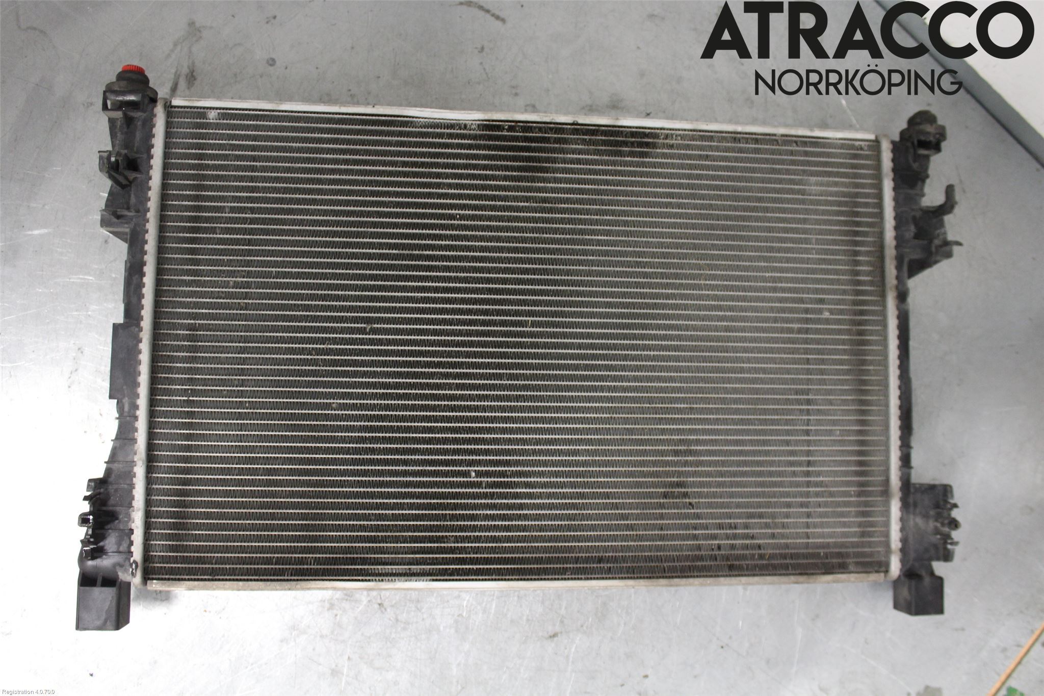 Mercedes-Benz MB C (203) 00-07 Radiator Manuell