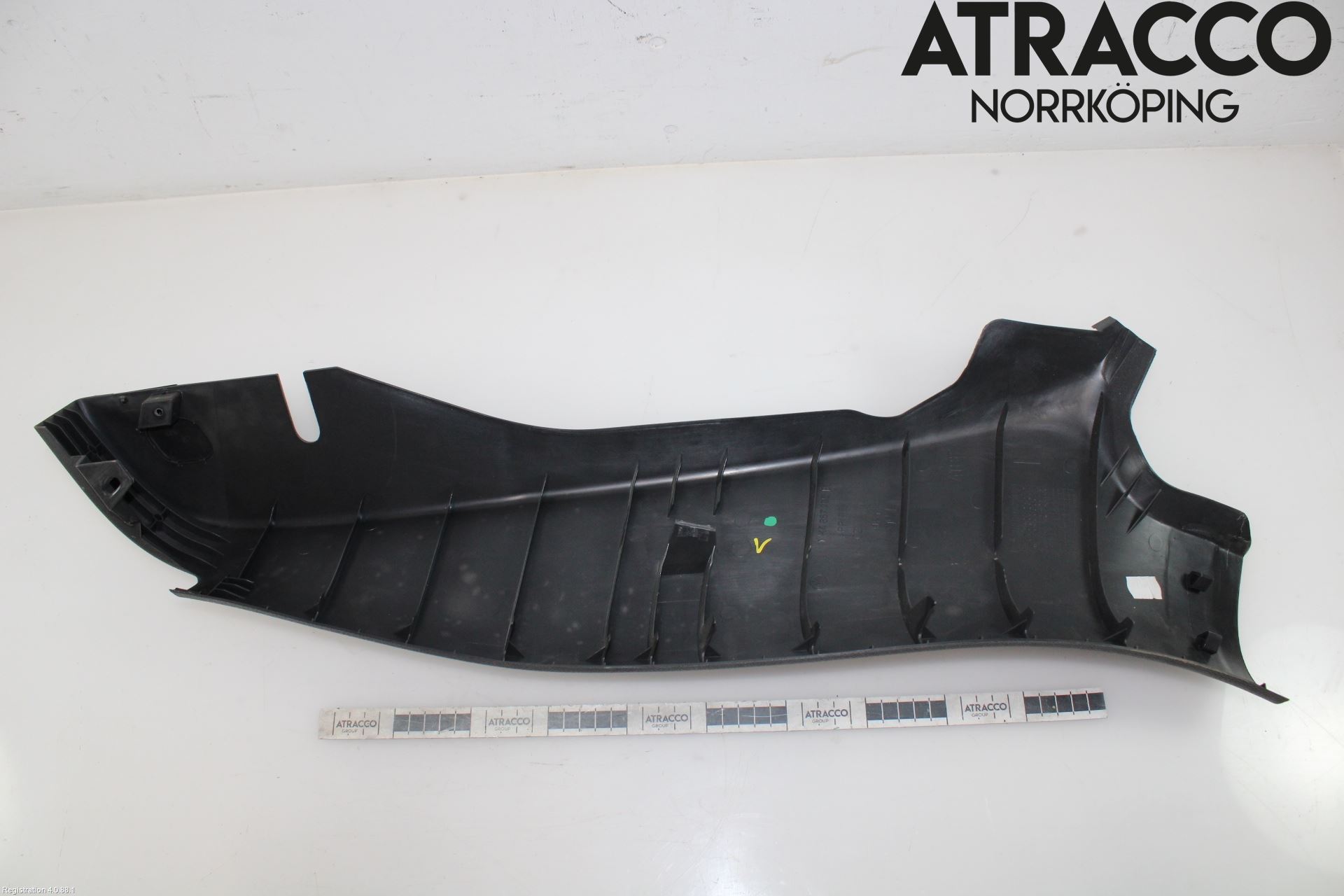 Volkswagen VW GOLF VI 09-13 Innr Sidetrekk-Deksel