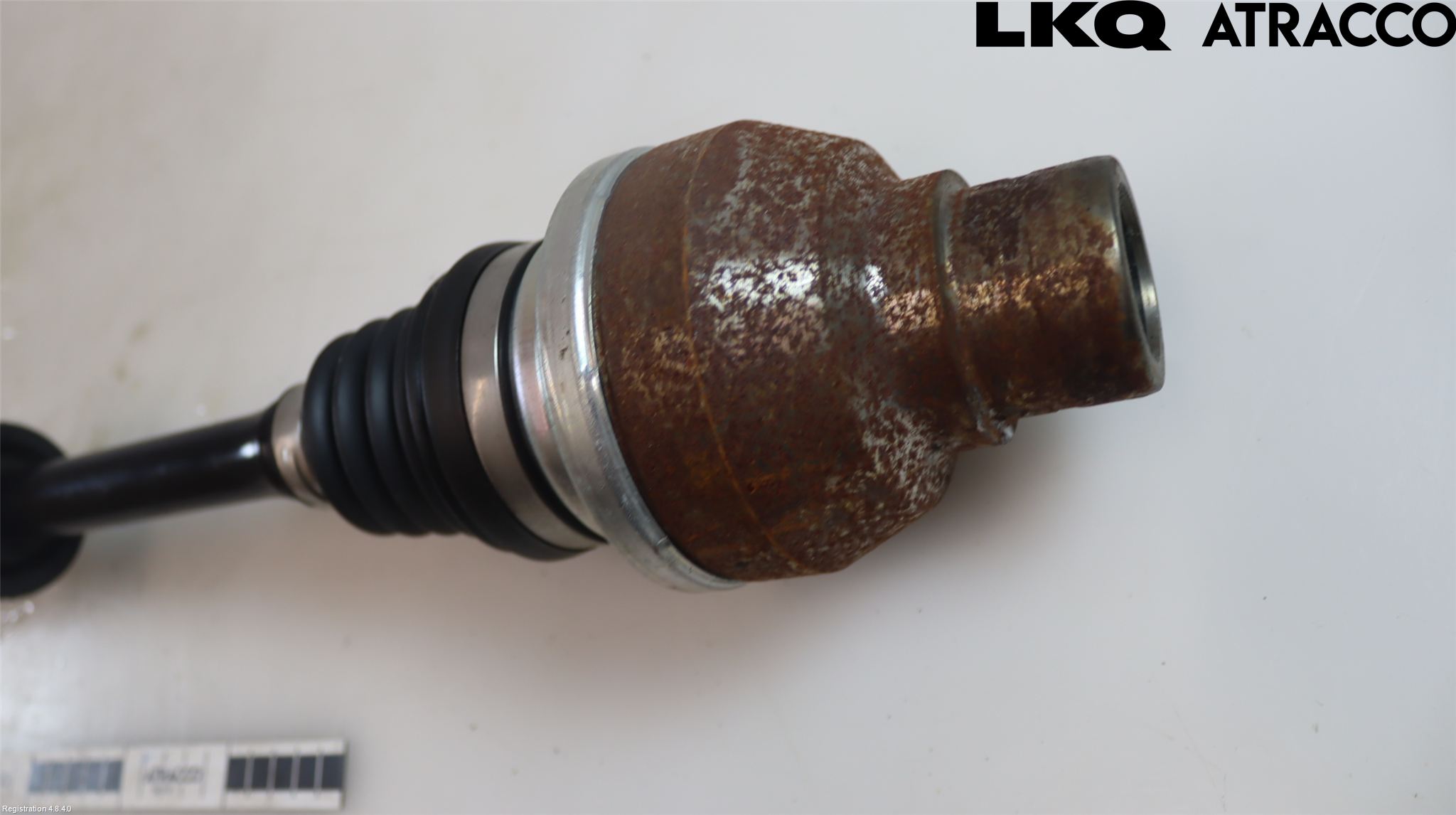 Volkswagen VW PASSAT 20-24 Drivaksel Foran Kompl Høyre