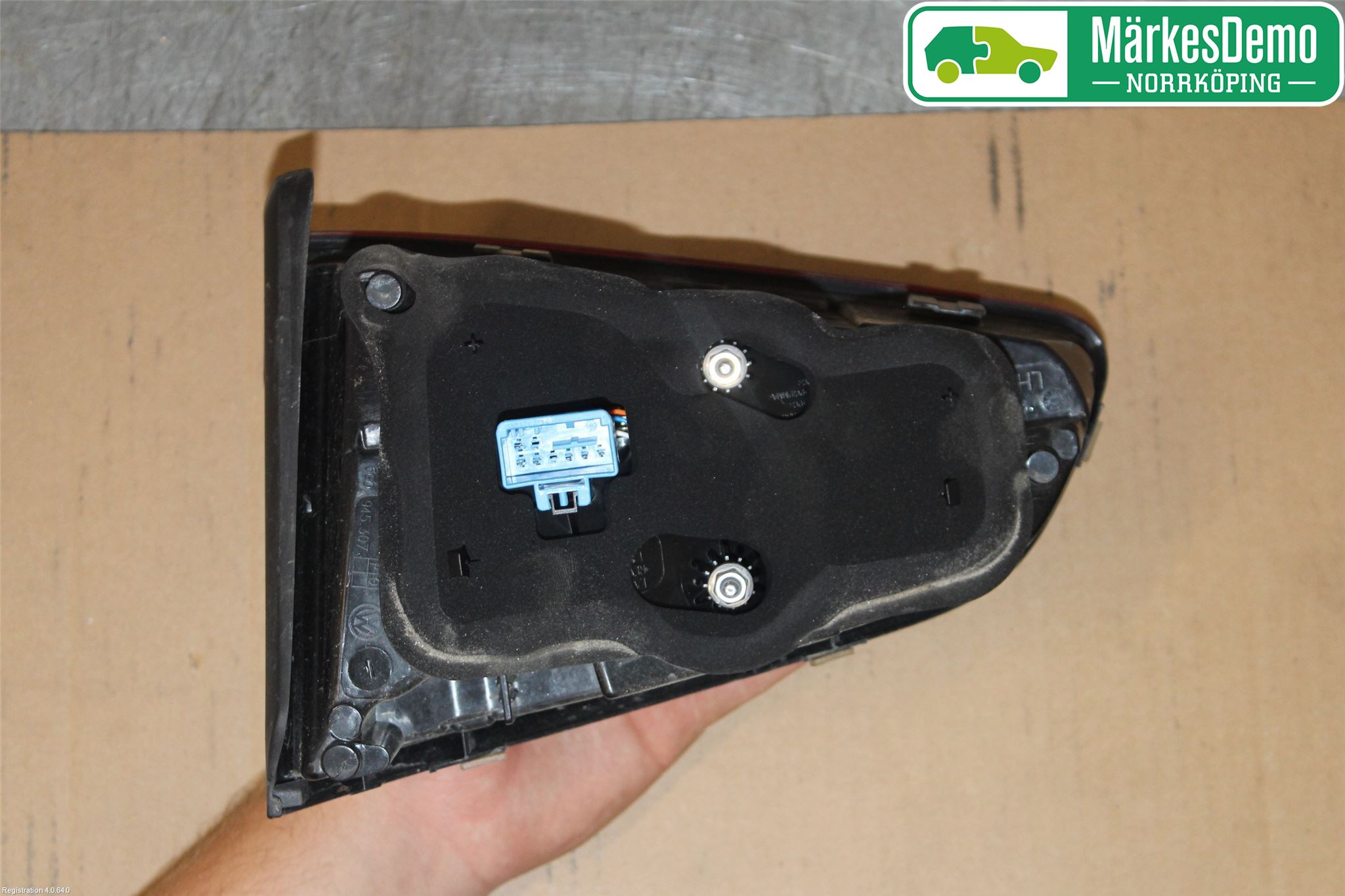 Volkswagen VW GOLF / E-GOLF VII 13-20 Baklykt Venstre  På Luke(Indre