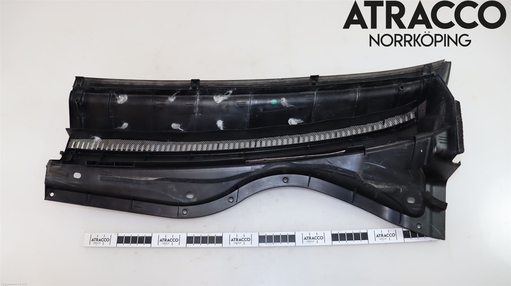 Toyota COROLLA VERSO 04-07 Visker Deksel-Grill-Under Frr