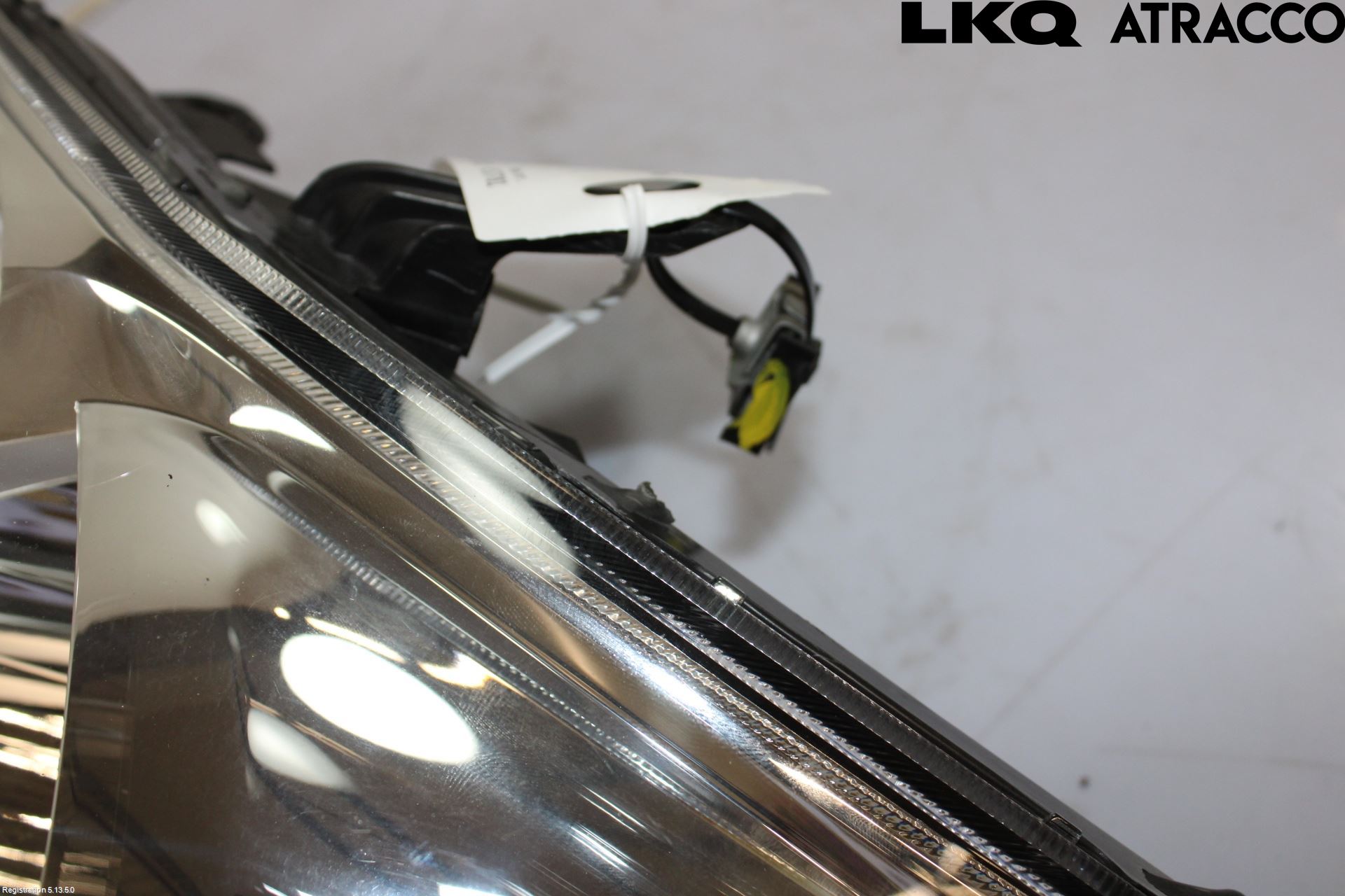 Toyota AURIS 10-12 Frontlykt Venstre