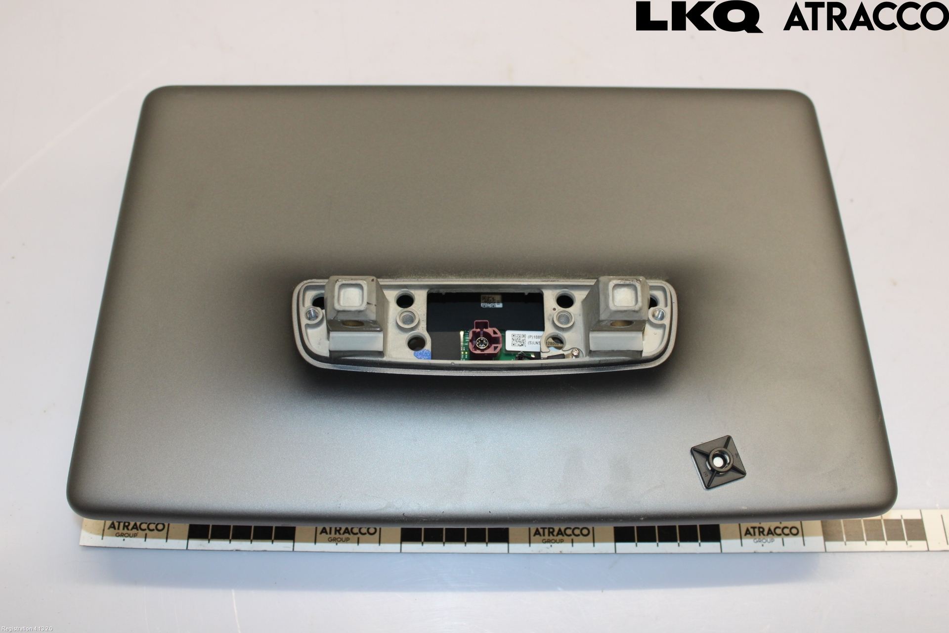 Tesla MODEL Y 21- Instr Skjerm Dvd-Gps-Ac-Tlf