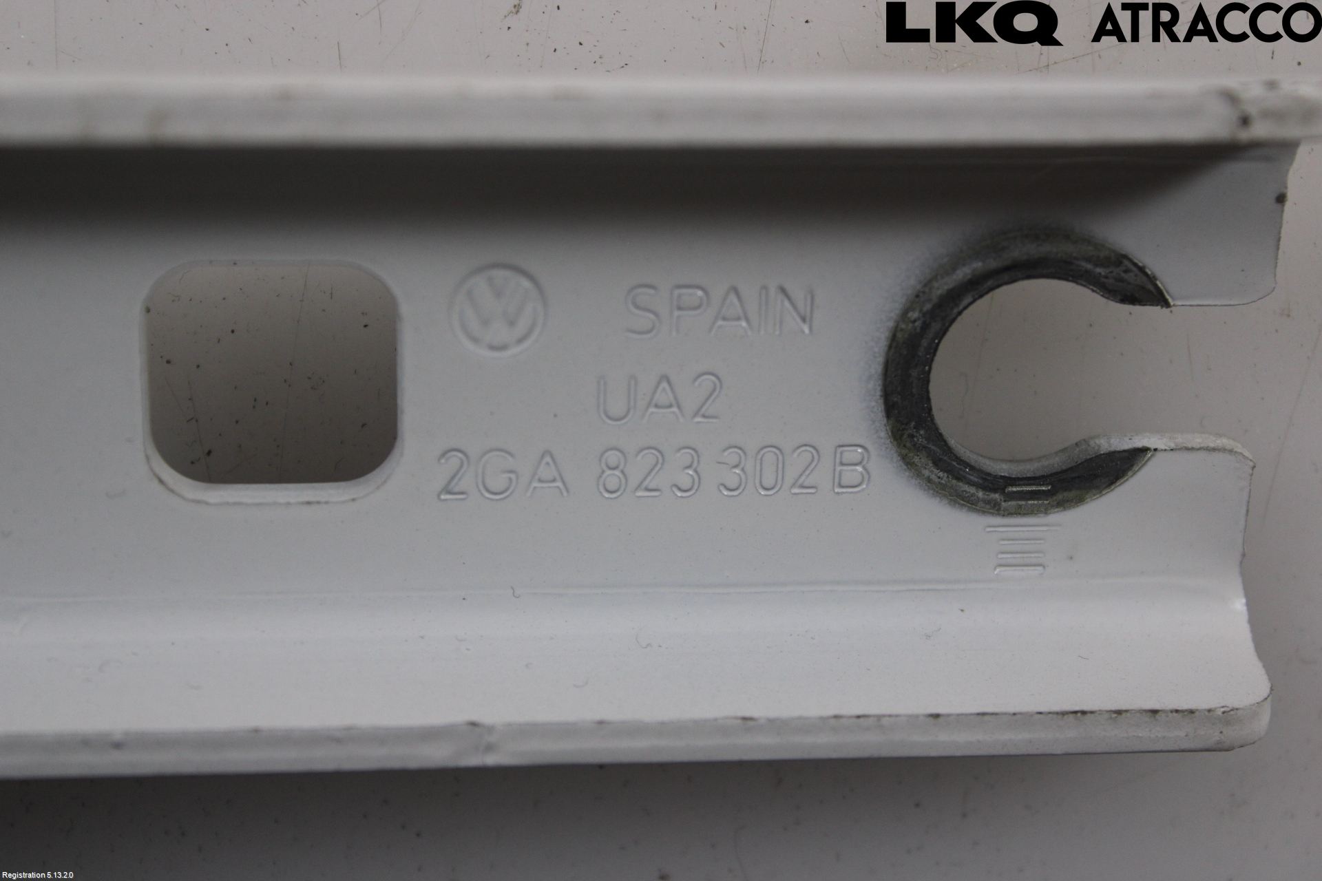 Volkswagen VW T-ROC 18- Panser Hengsel - Hengsler