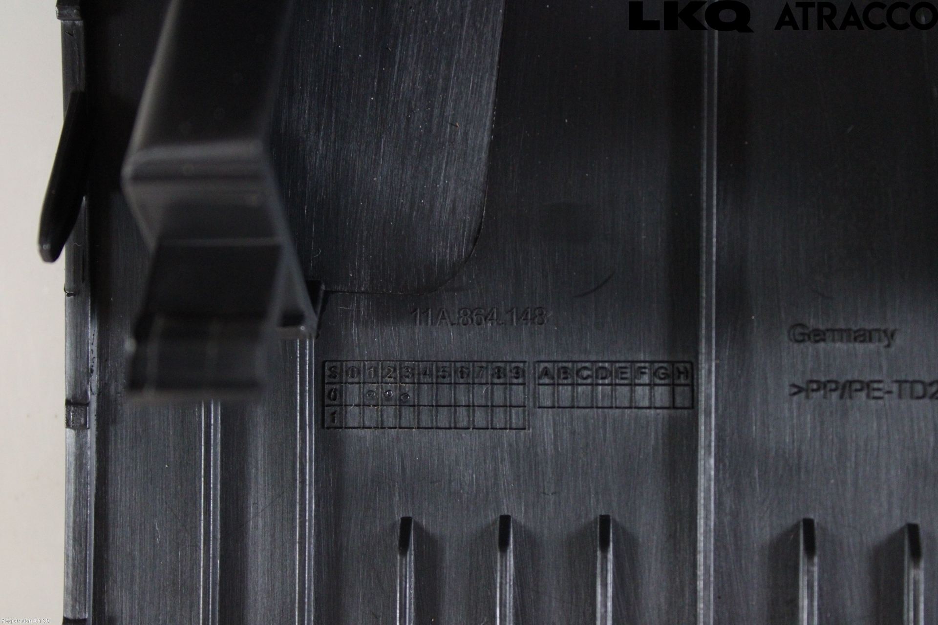 Volkswagen VW ID.4 21- Instrumentkonsoll Midt