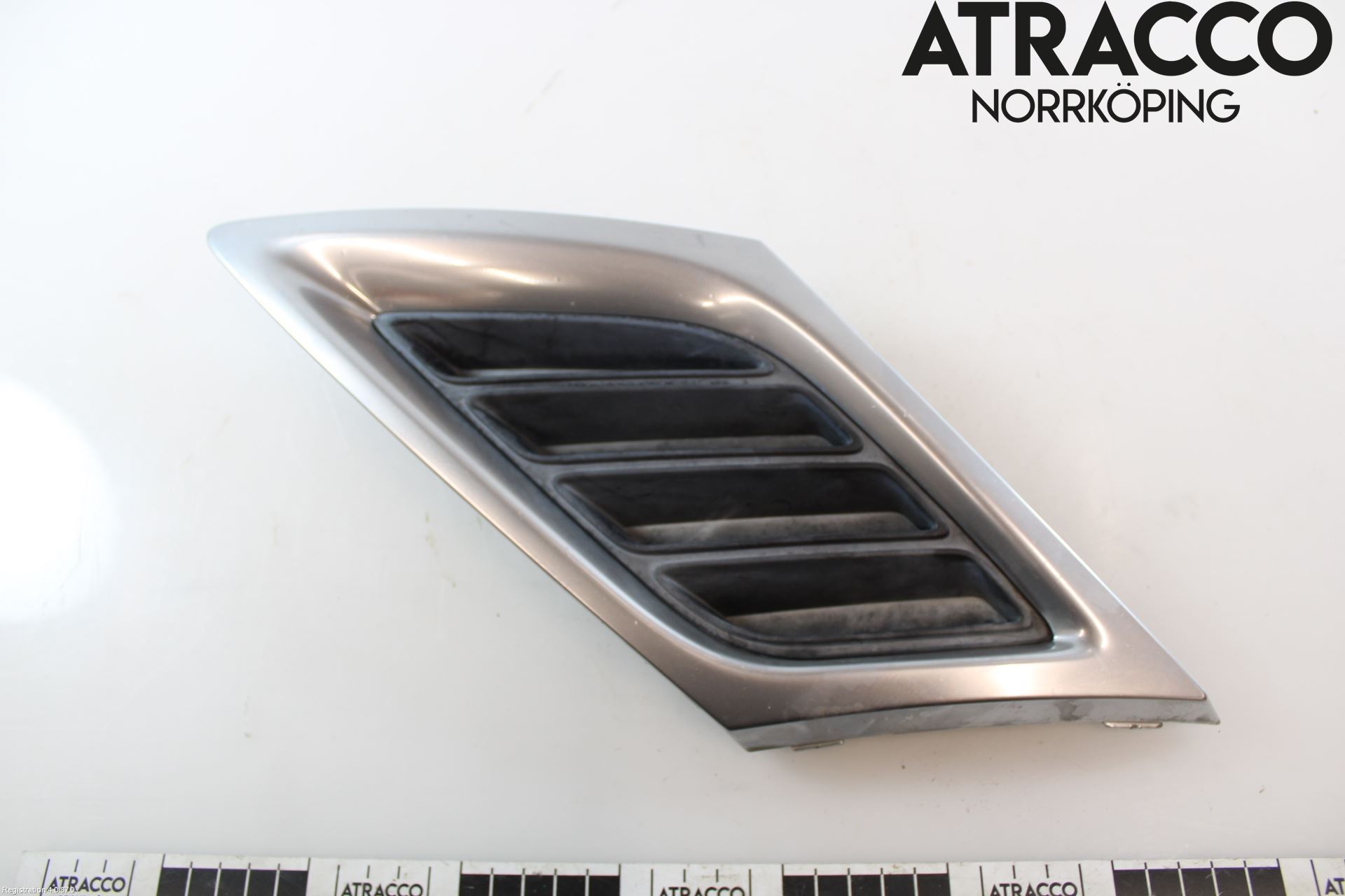 Saab 9-3 VER2/VER3 08-15 Grilldel Høyre