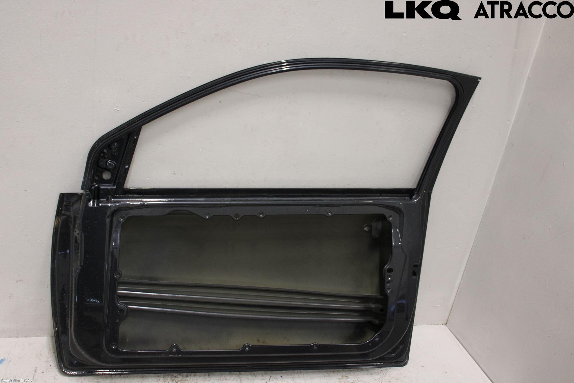 Ford FIESTA     06-08 Dør 4D Foran Høyre