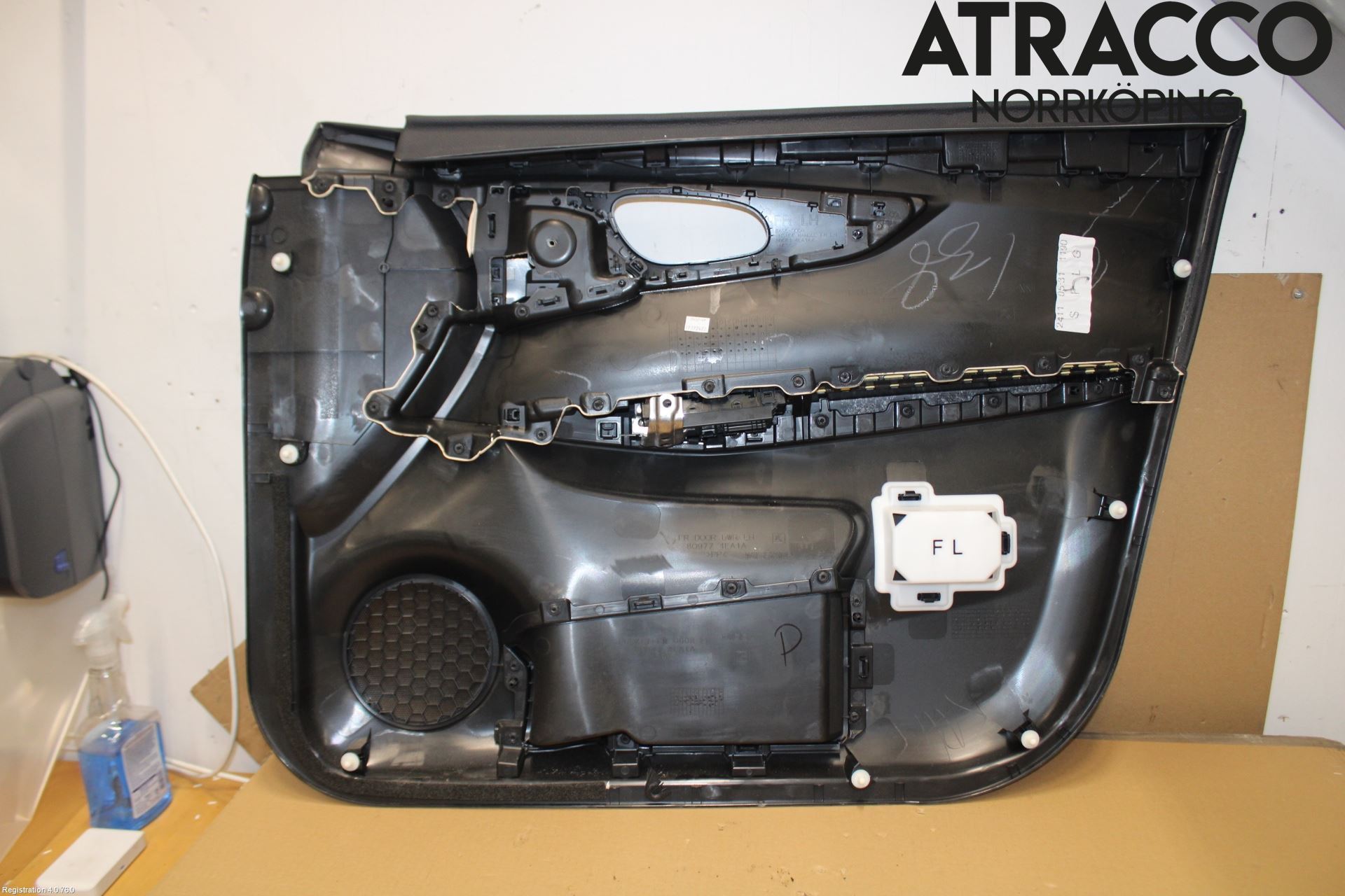 Nissan QASHQAI 14-17 Innr Dørtrekk Venstre