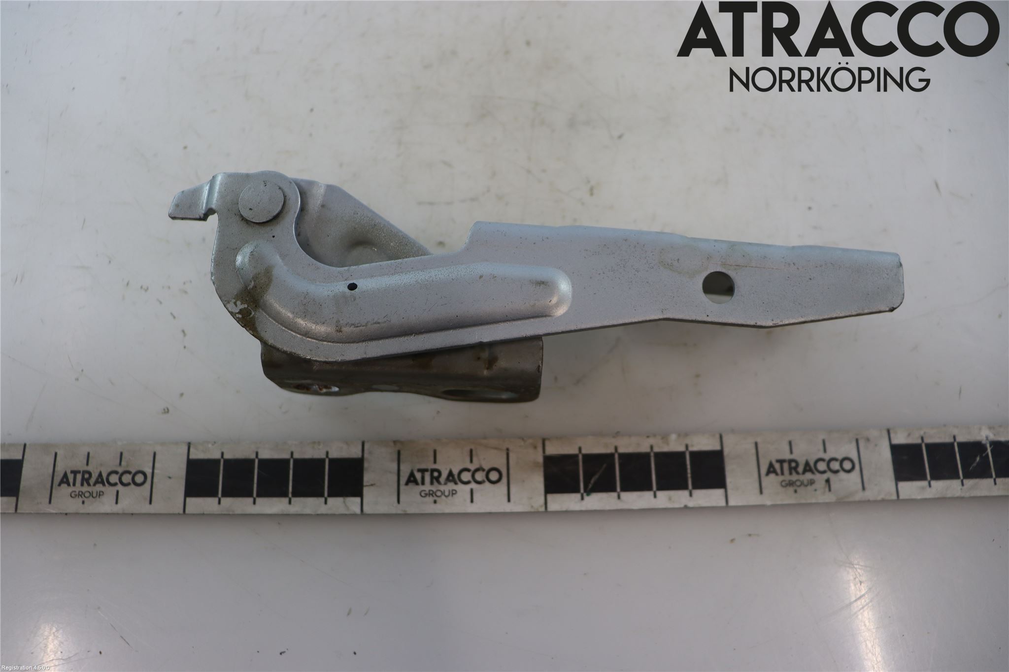 Mitsubishi COLT   04-08 Panser Hengsel - Hengsler