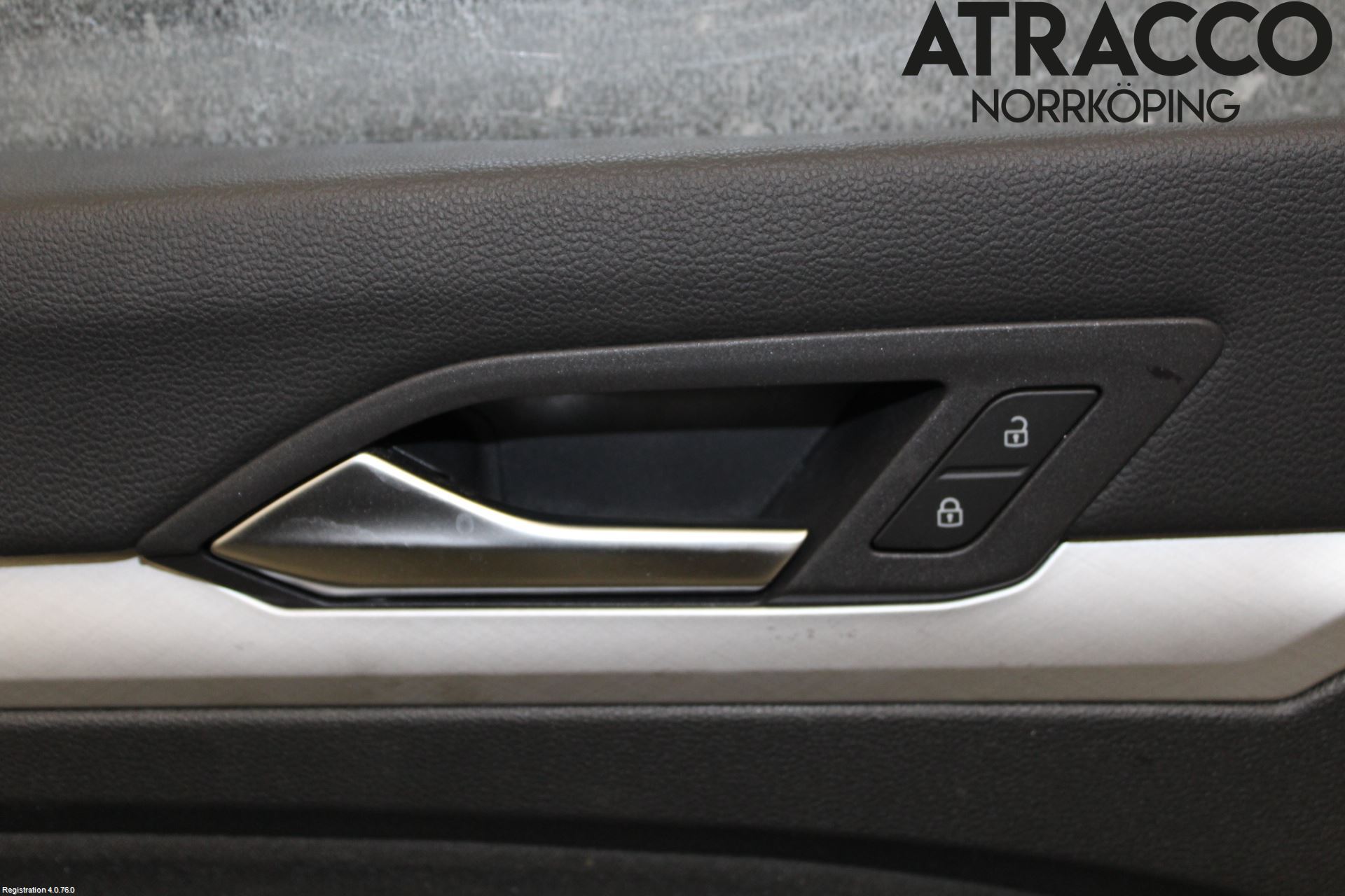 Volkswagen VW GOLF / E-GOLF VIII 20- Innr Dørtrekk Venstre
