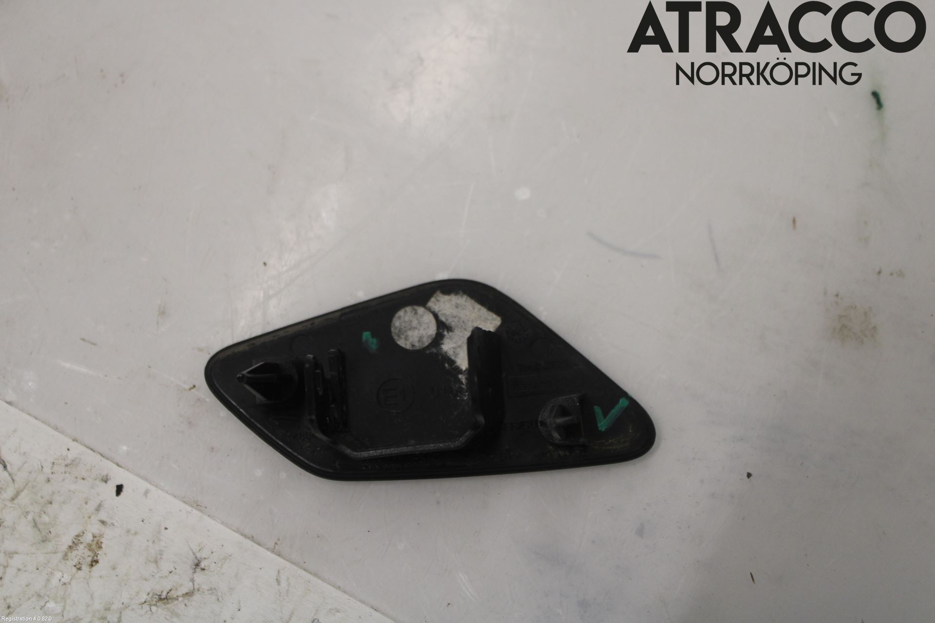 Seat LEON 13-20 Spylerdyse Frontlykter