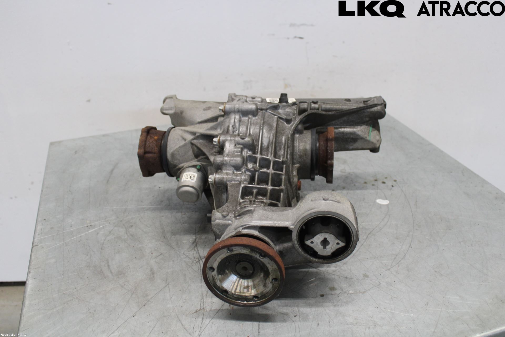 Audi A4/S4 B9 20- Bakaksel Kardang Bak -Diff