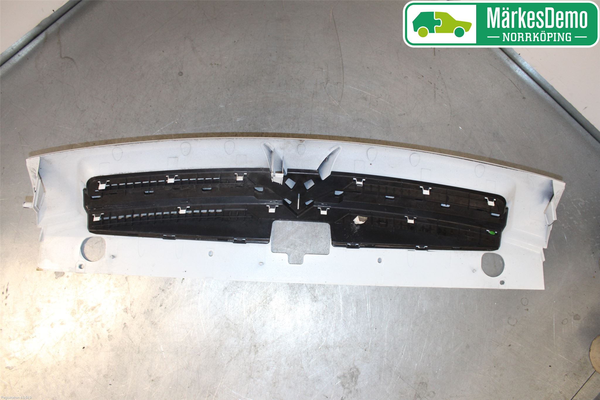 Citroen BERLINGO  03-07 Grill Komplett