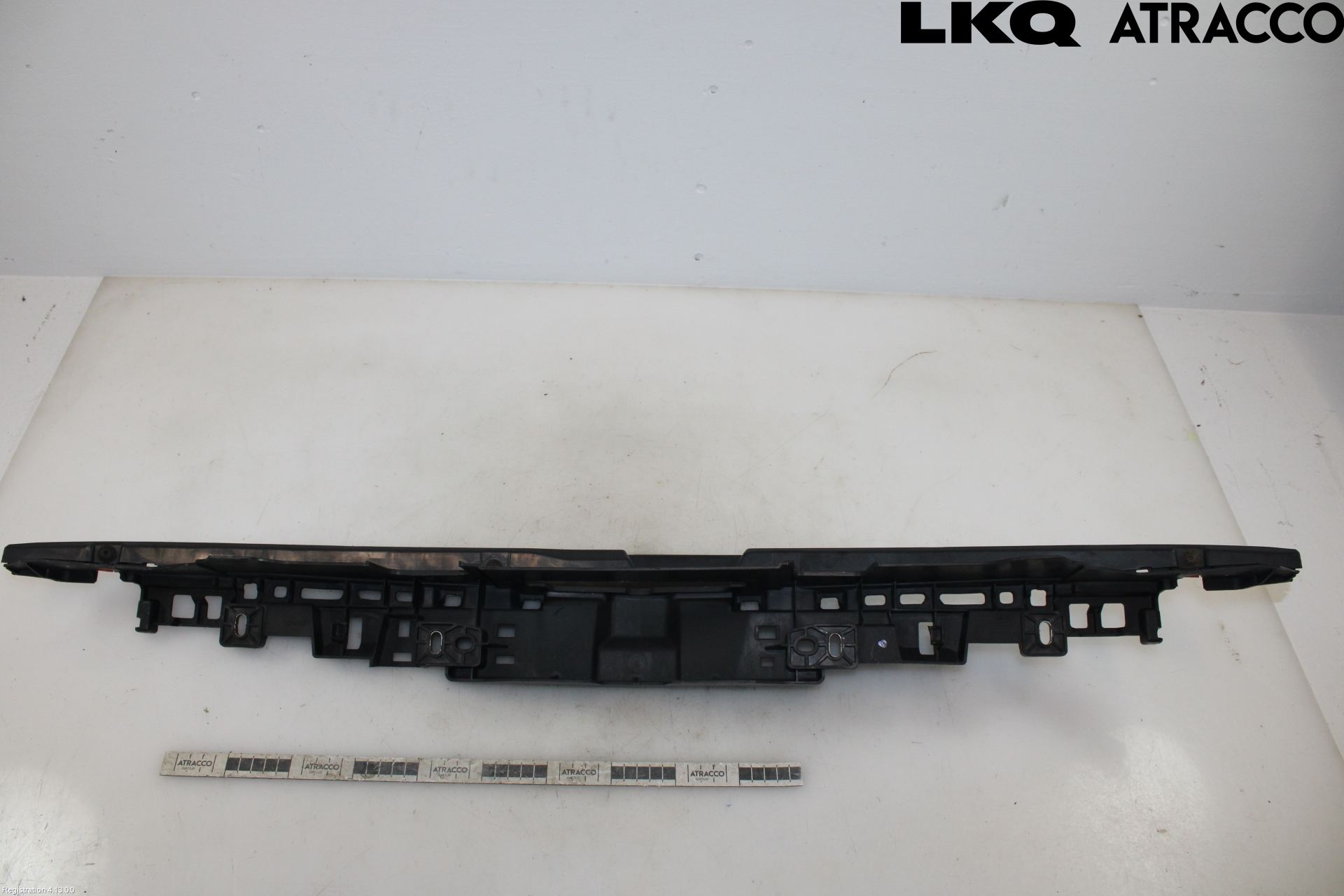 Opel INSIGNIA 09-16 Støtfanger Foran Midt Del