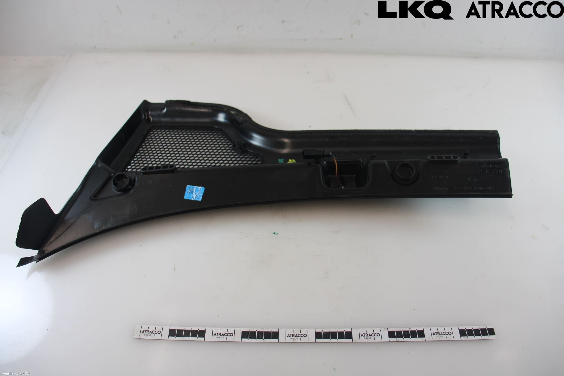 Skoda SCALA 19- Visker Deksel-Grill-Under Frr
