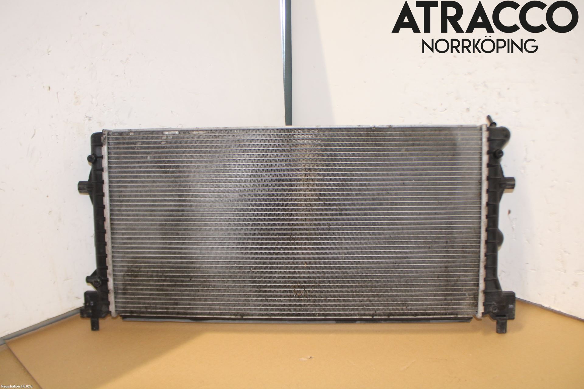 Volkswagen VW POLO 10-17 Radiator Manuell