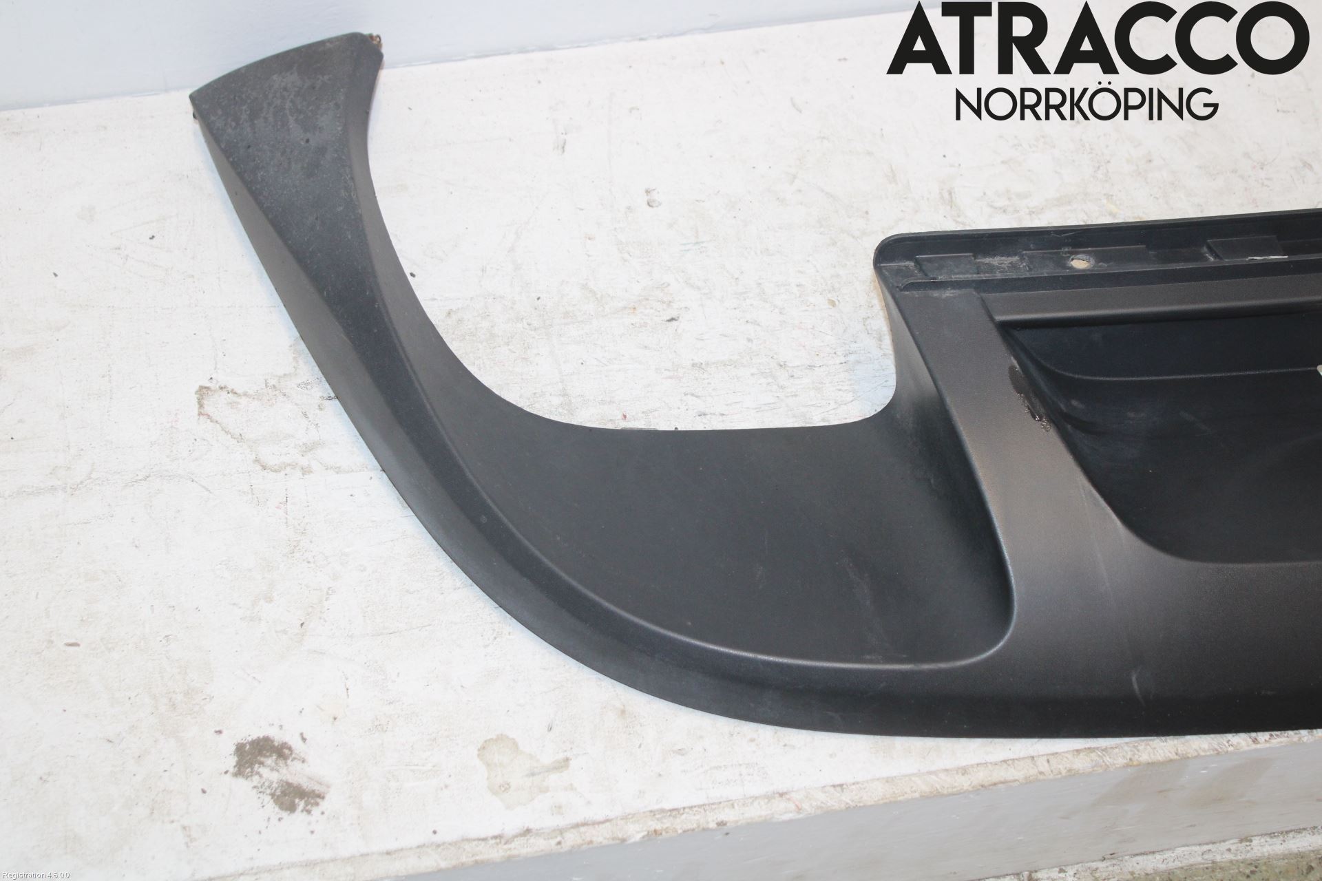Volkswagen VW TOUAREG 7P 11-18 Spoiler Bak