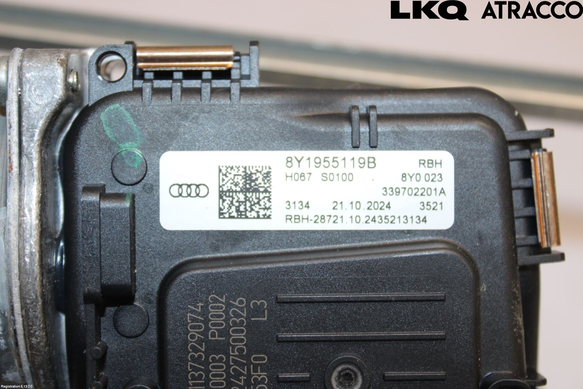 Audi A3/S3 8Y 21- Viskeroverføring Frontrute