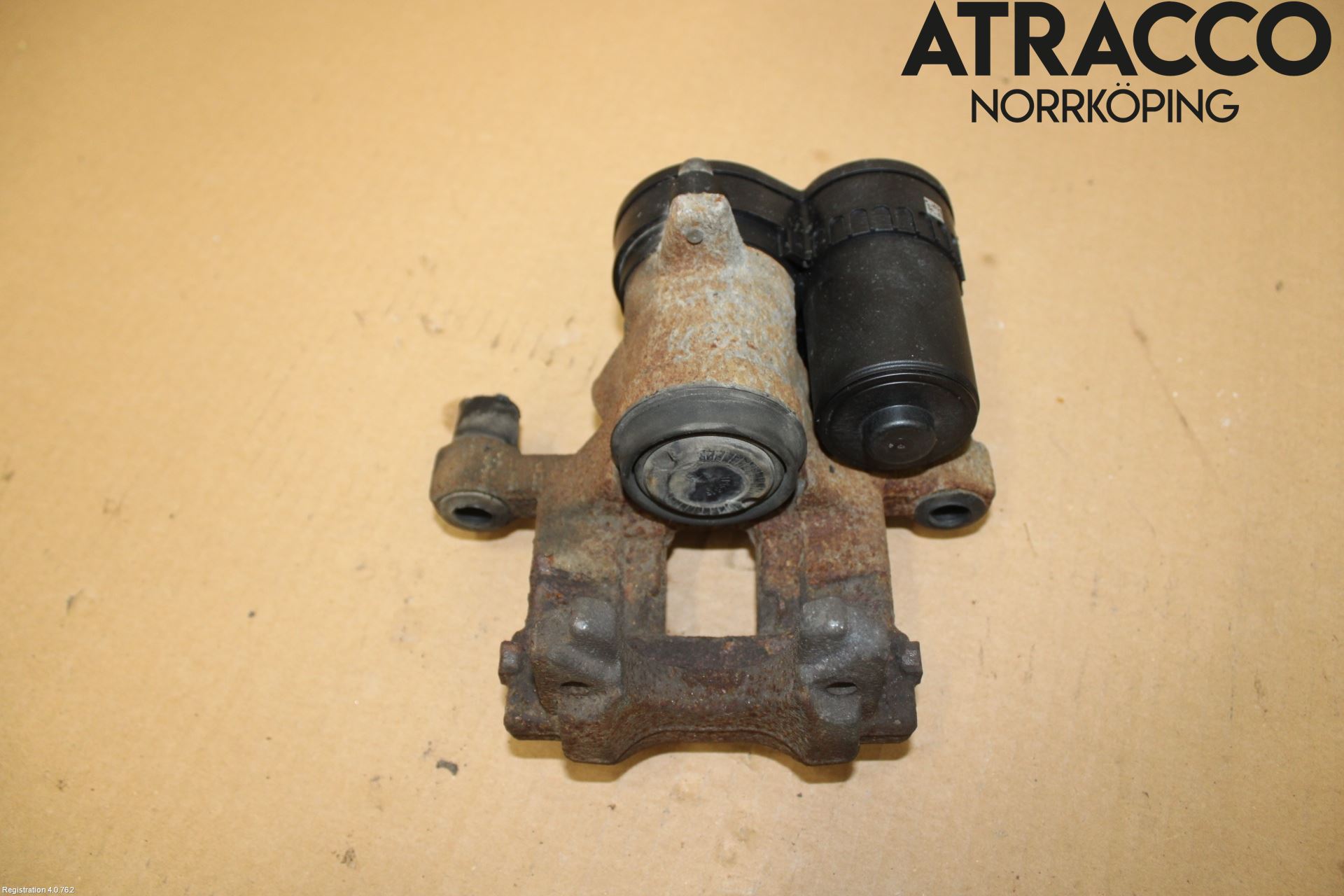 Jaguar XE (X760) 15-24 Bremsecaliper Bak Venstre