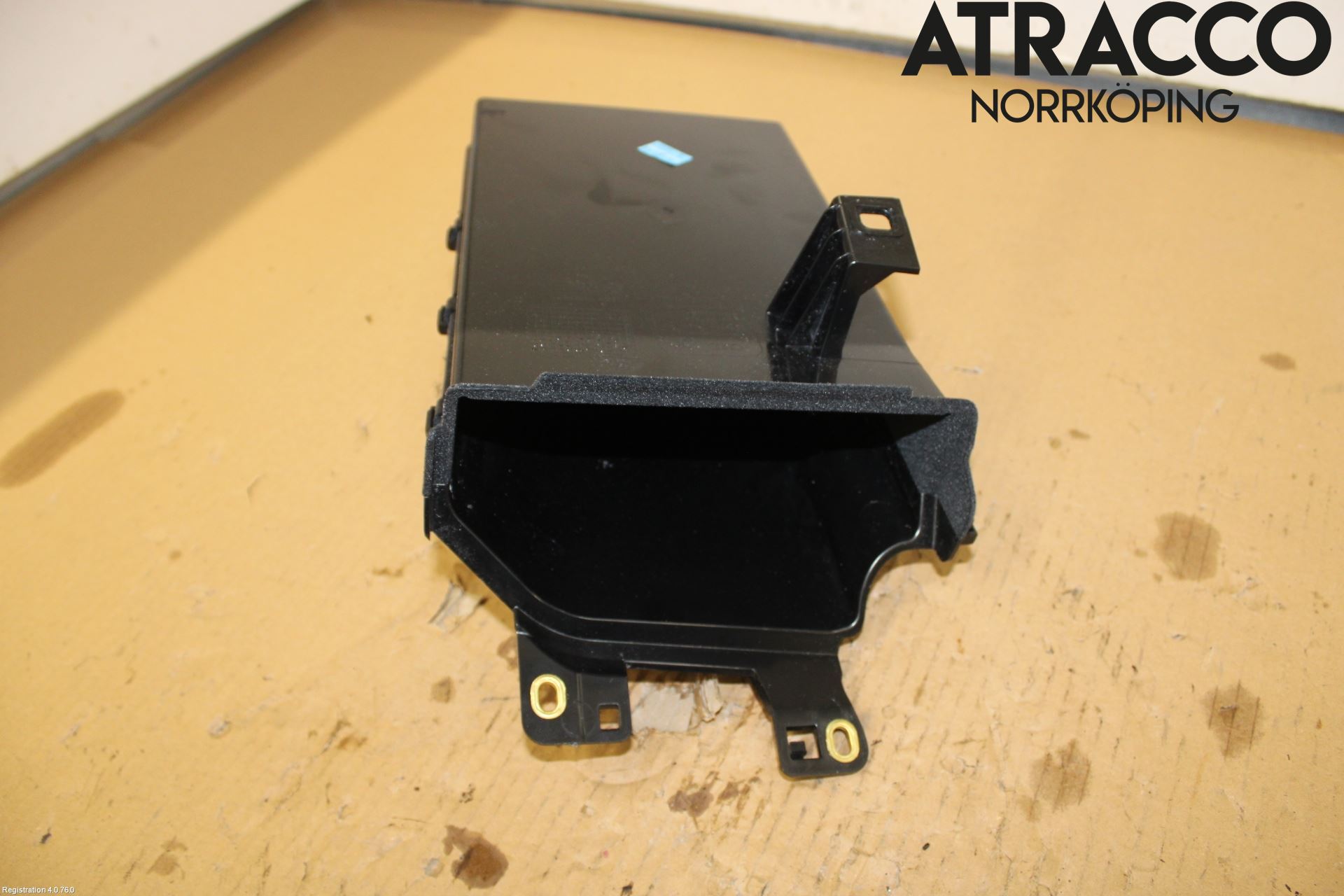Audi A6 F2/C8 19- Innr Oppbevaringsrom
