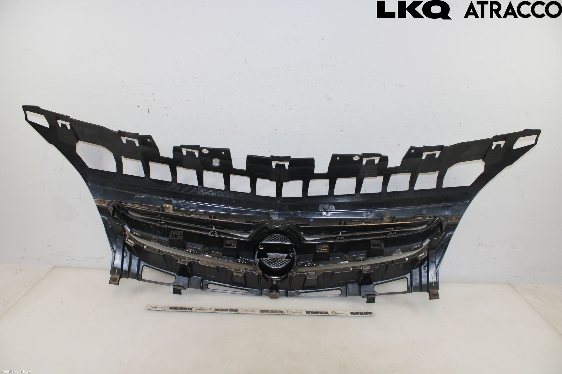 Opel ASTRA J 10-15 Grill Komplett
