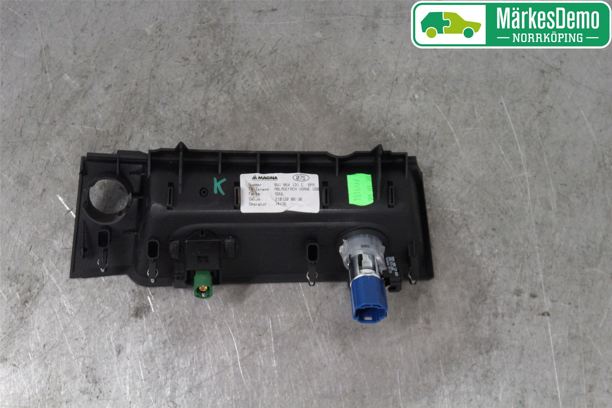 Audi A4/S4 B9 20- Innr Oppbevaringsrom